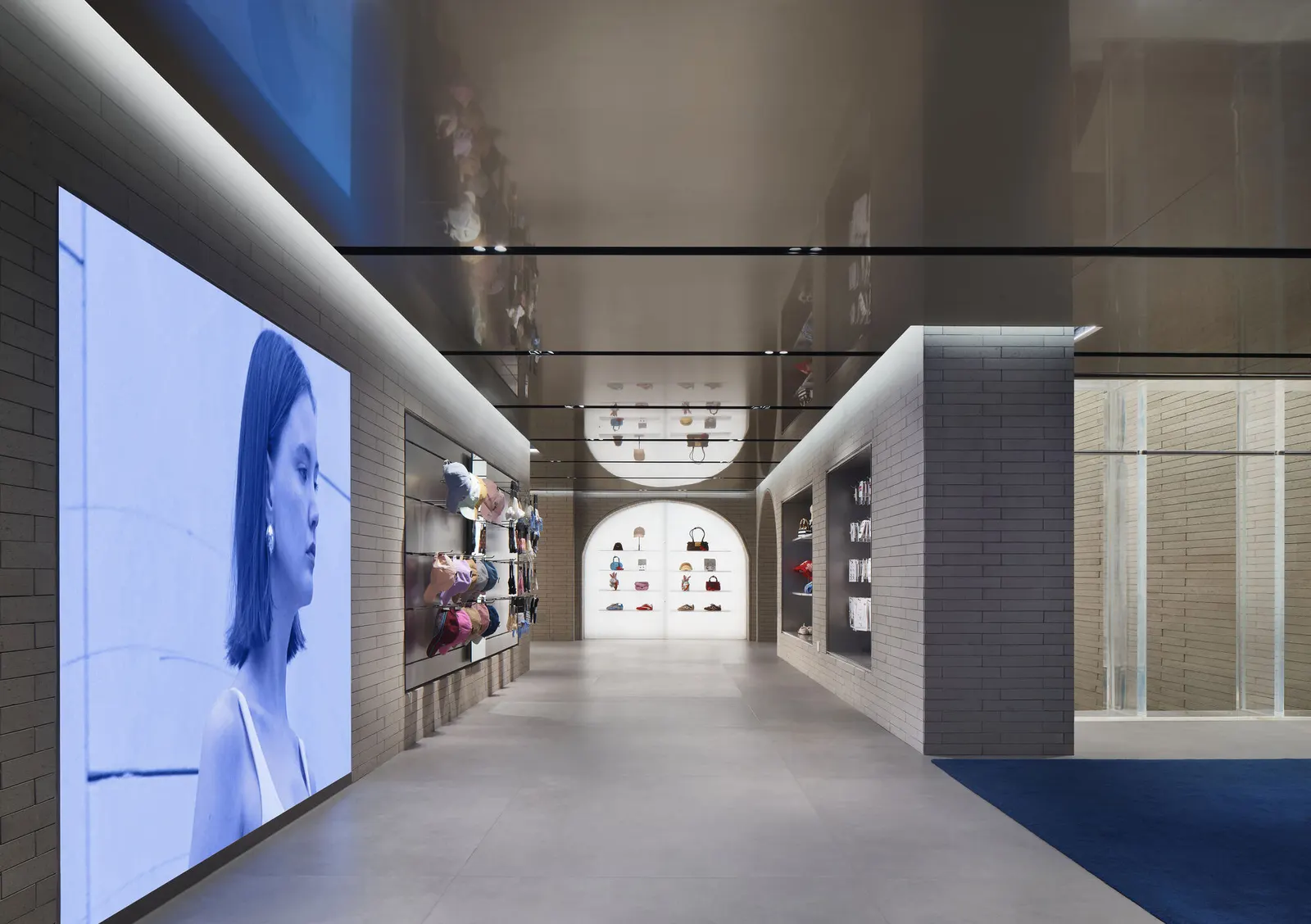 Urban Revivo Sanlitun Flagship Store / MVRDV