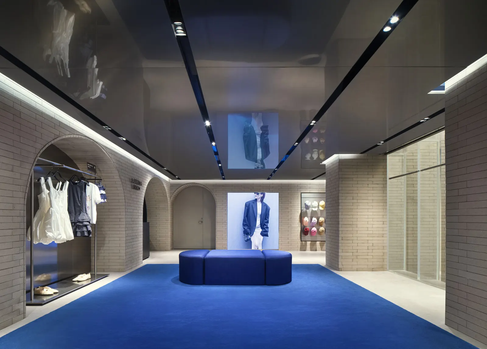 Urban Revivo Sanlitun Flagship Store / MVRDV