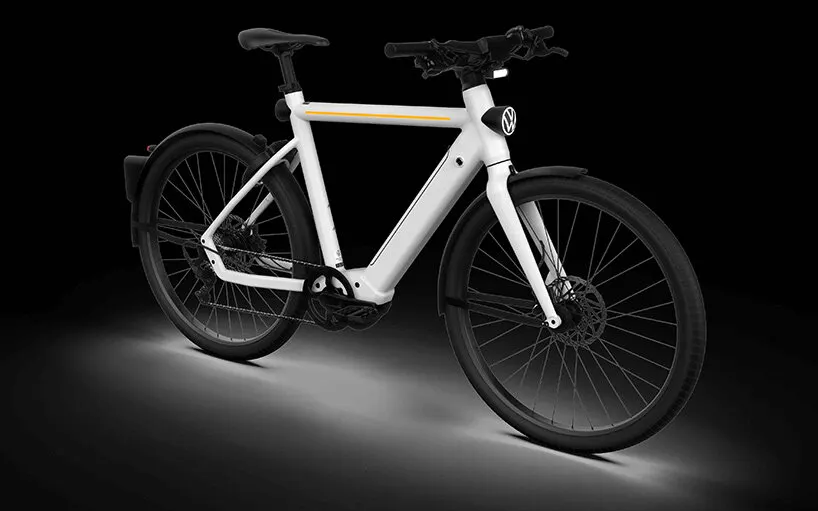 Volkswagen Smart eBike с камерой заднего вида между рулем