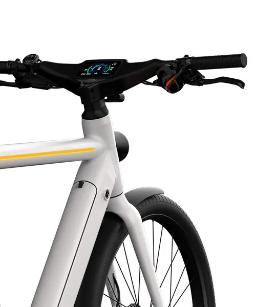 Volkswagen Smart eBike с камерой заднего вида между рулем