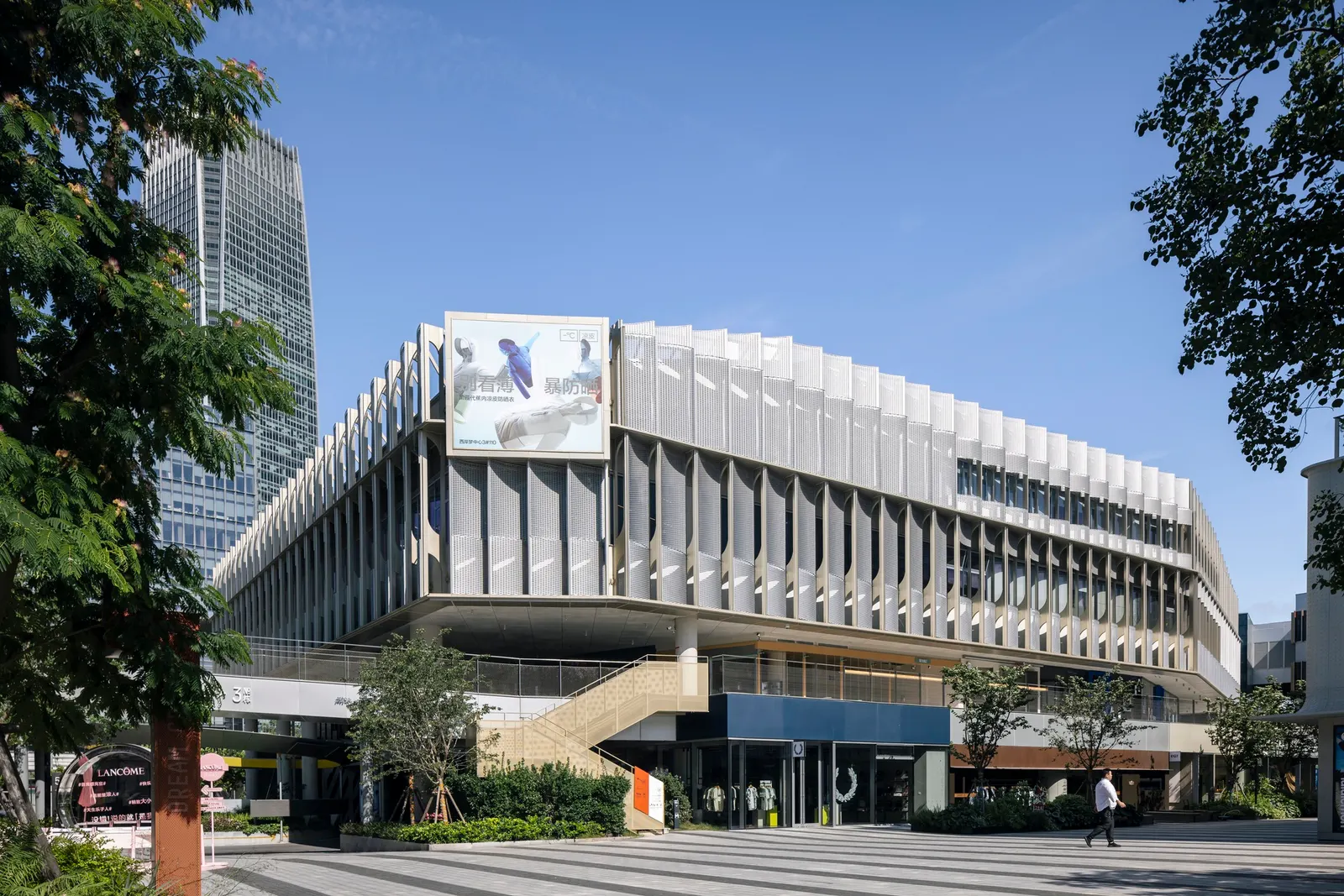 West Bund Dream Center BLDG1+BLDG3 / HCCH Studio