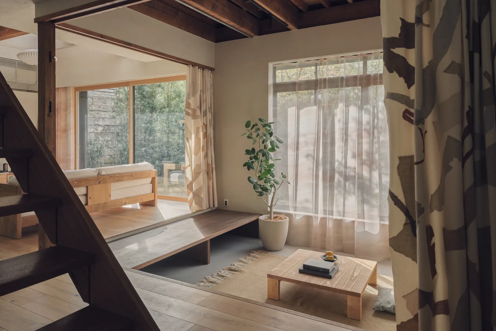 Green Sandwich House / HYAN