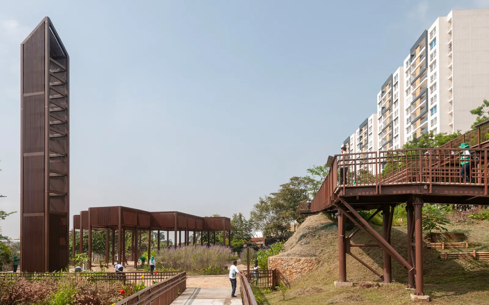 Cali Foothills Integral Corridor / Edward Conde Serna Arquitectos