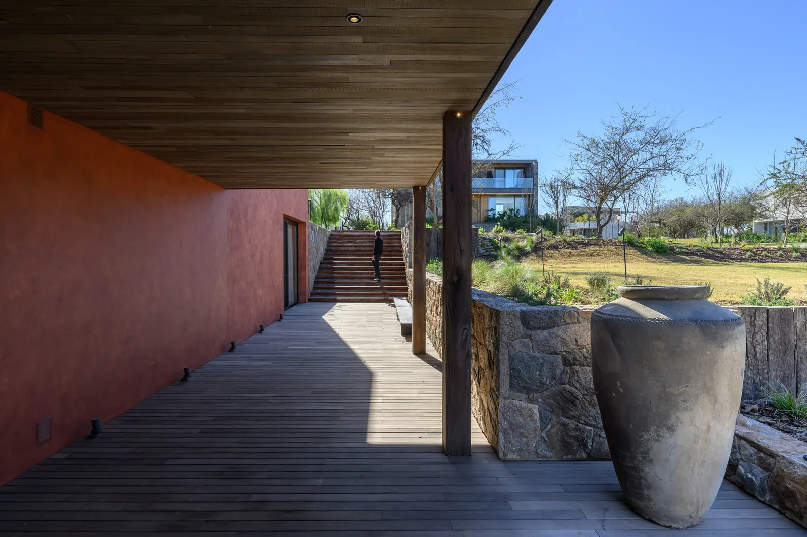 Дом в Estancia El Terrón / Santiago Bertotti