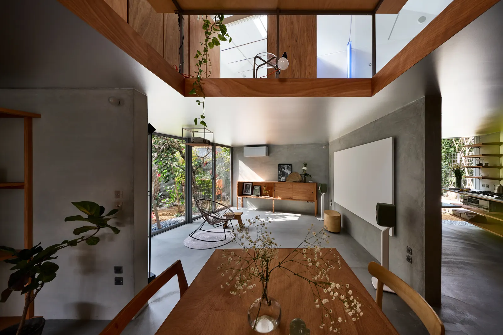 House in Shichiku: дом в Киото, который разворачивается внутрь участка