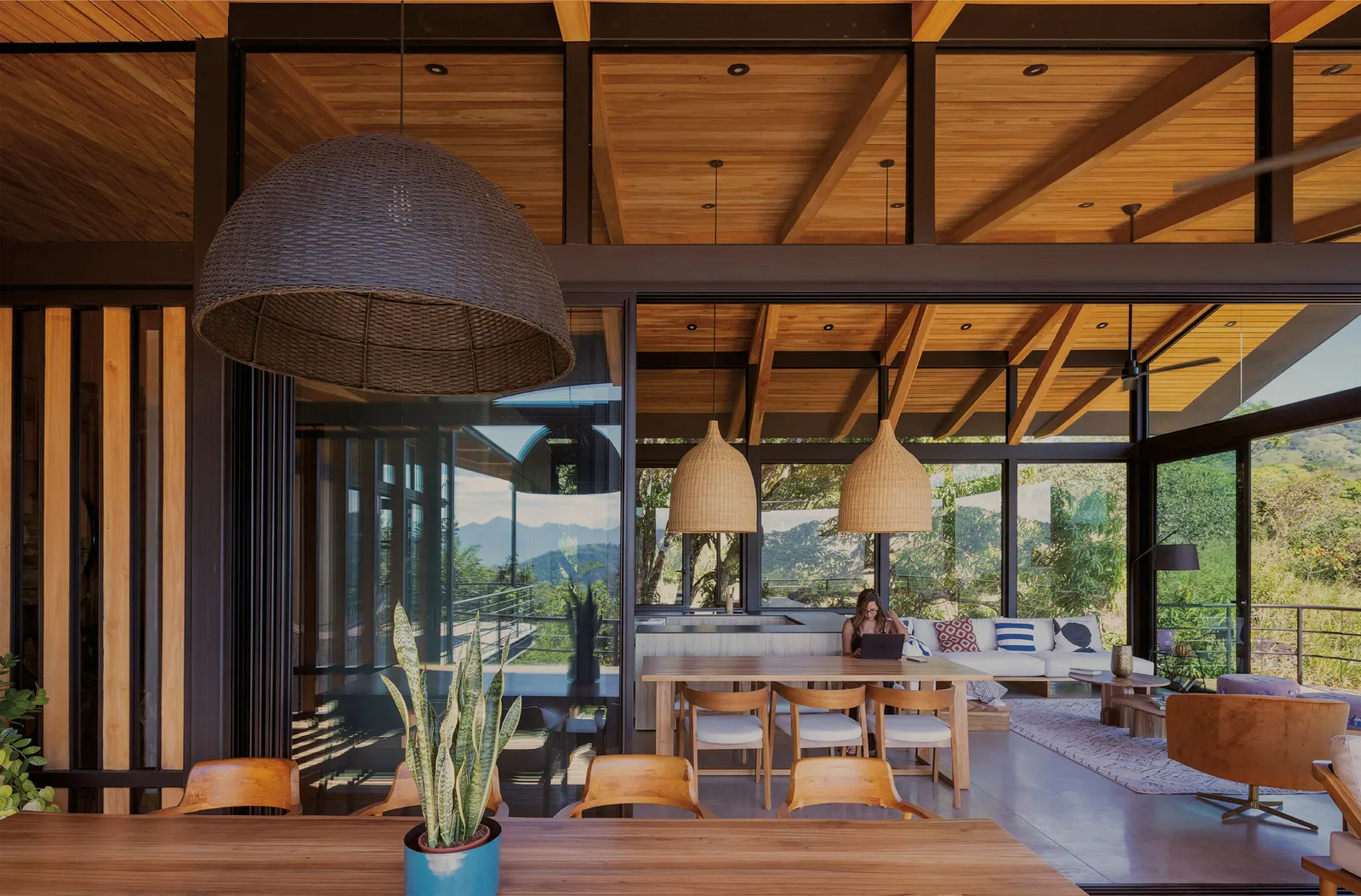Casa Tertulia / Marcela Carranza Arquitectura