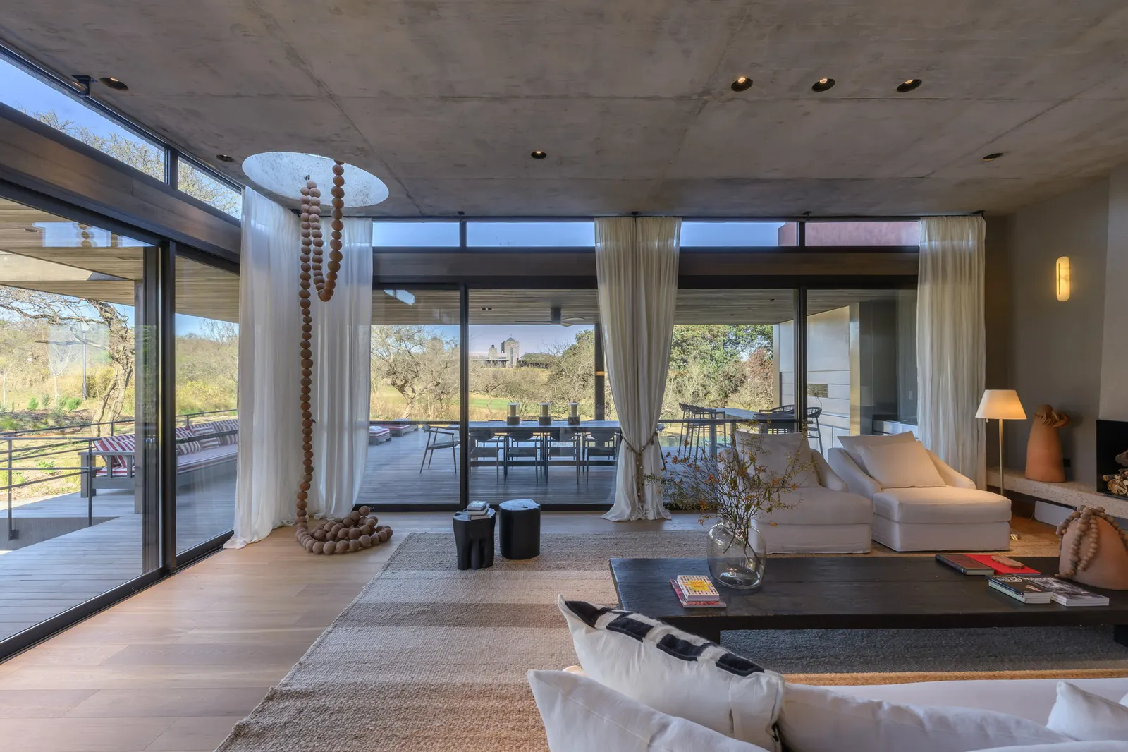 Дом в Estancia El Terrón / Santiago Bertotti