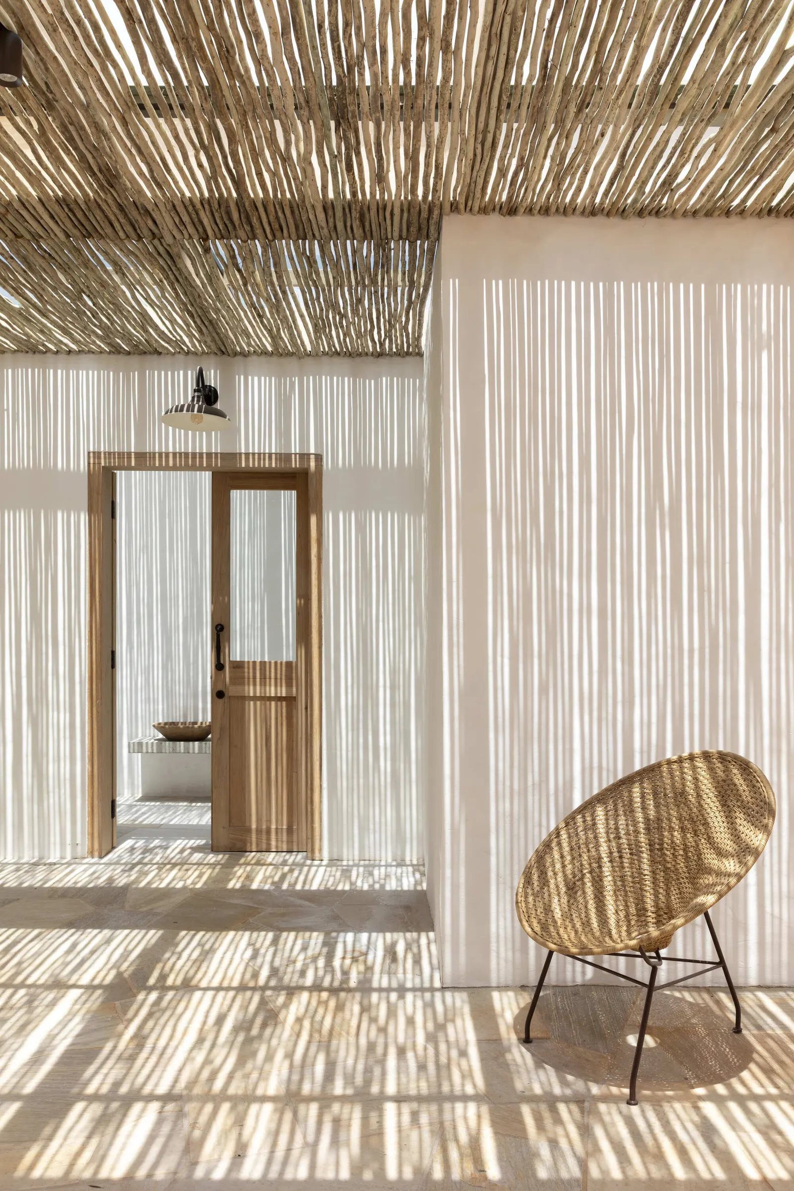 Casa Damata / Melina Romano: интерьер, который продолжает архитектуру и ландшафт