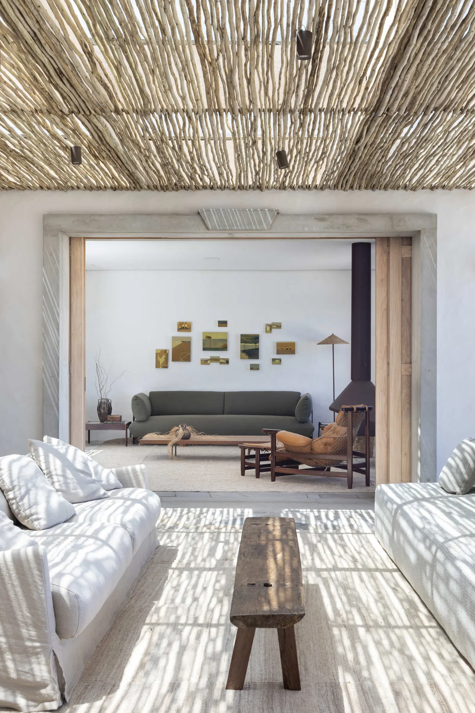 Casa Damata / Melina Romano: интерьер, который продолжает архитектуру и ландшафт