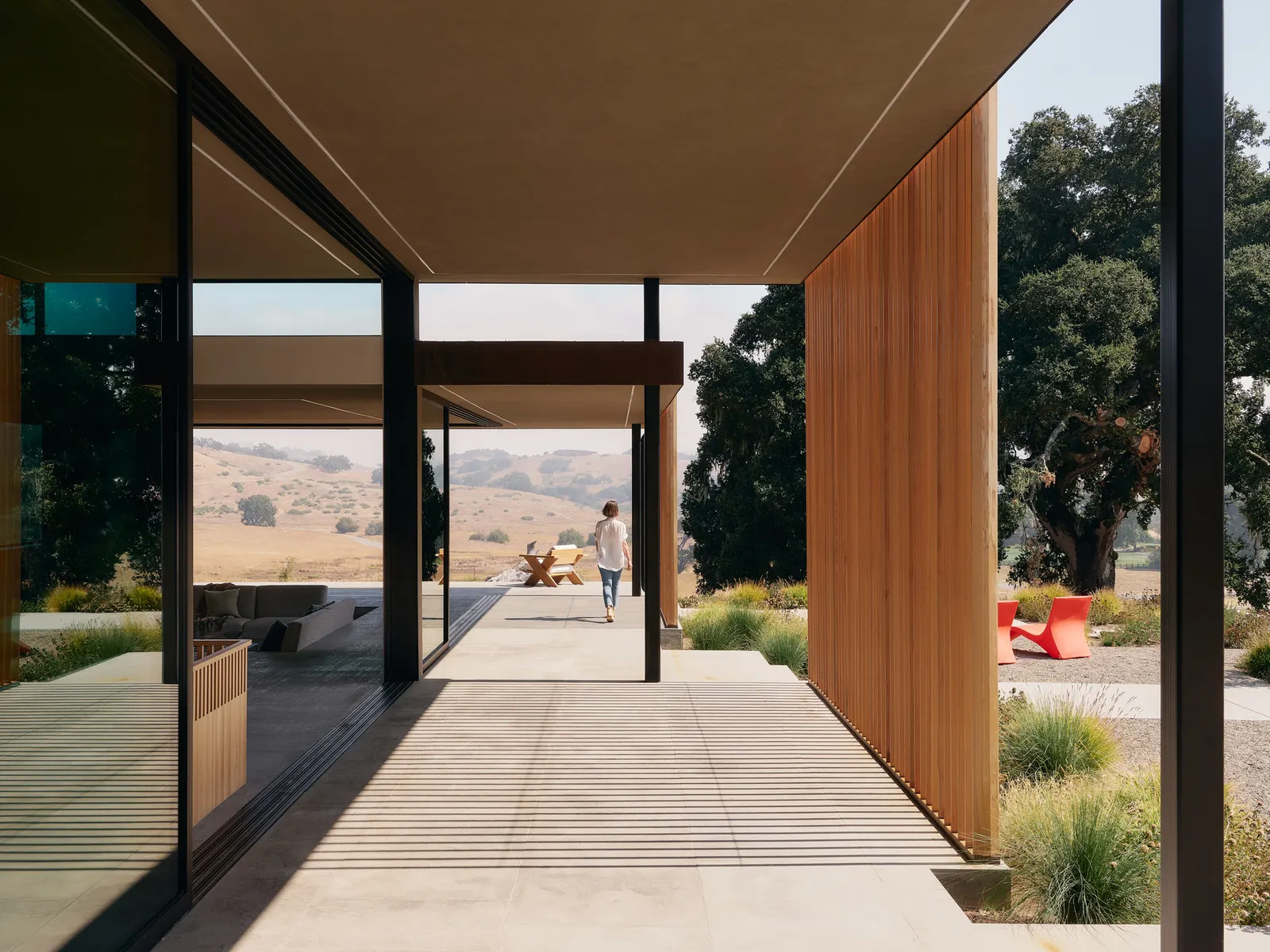Meadow House / Mark English Architects