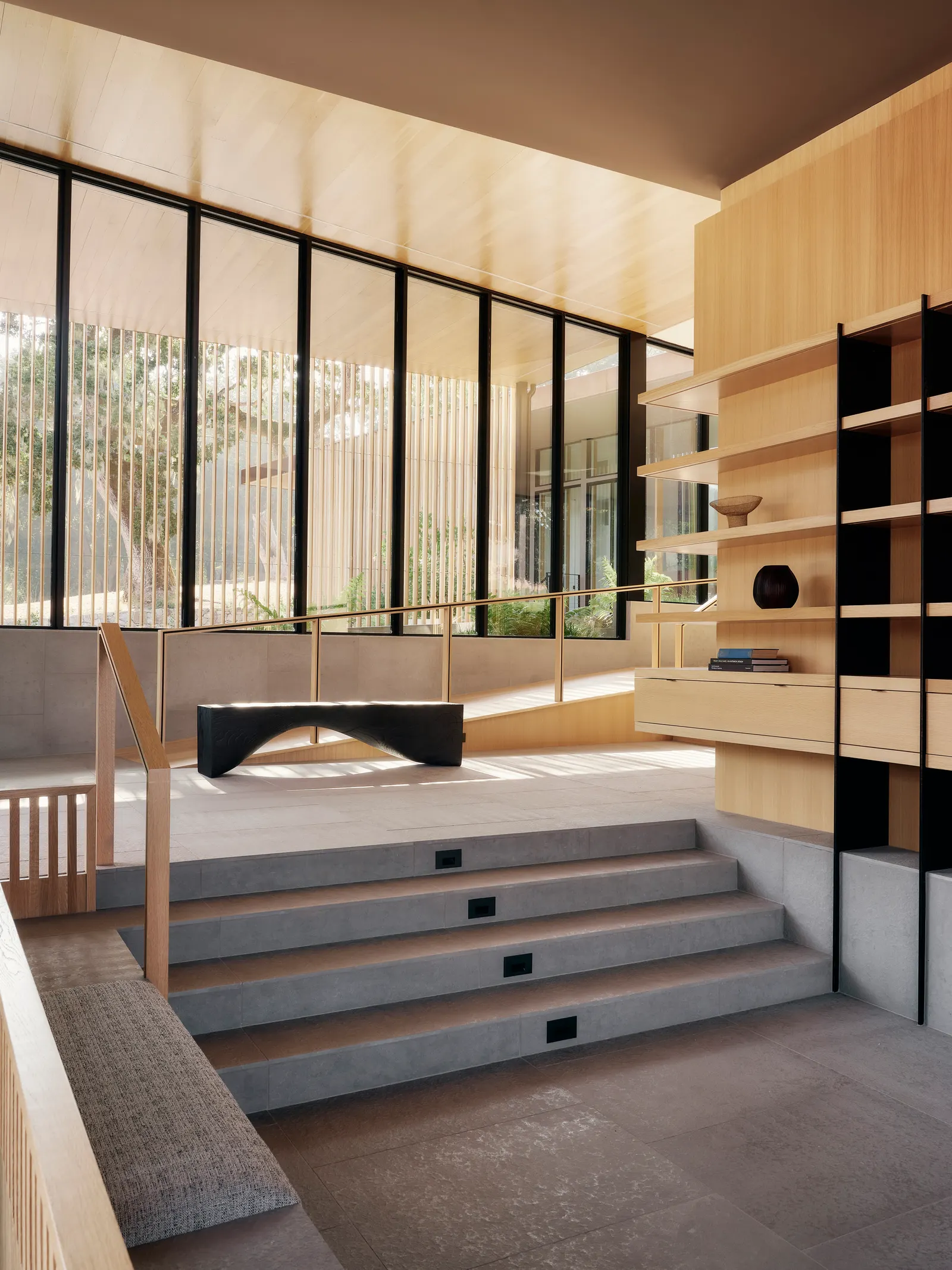 Meadow House / Mark English Architects