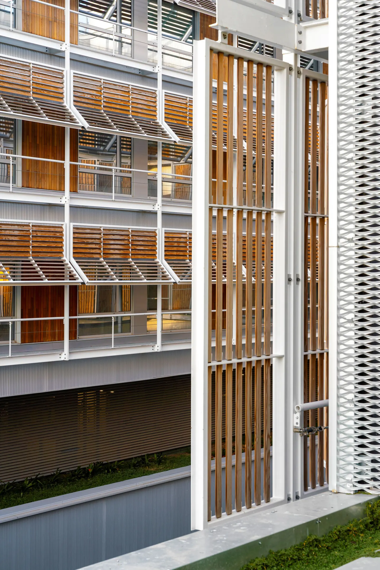 Расширение Hospital del Mar, этап 2 / PINEARQ + Brullet-De Luna Arquitectes