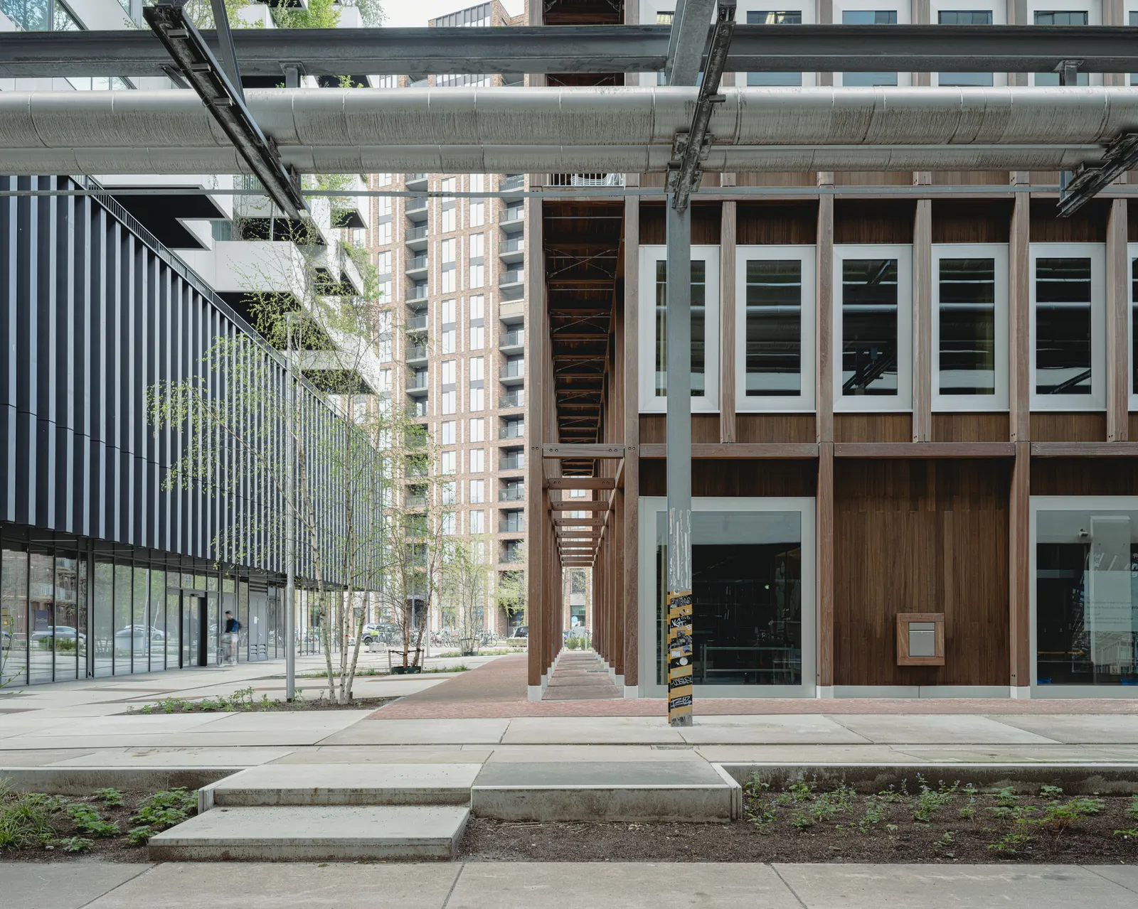 Matchbox / KAAN Architecten: компактный деревянный mixed-use проект в Strijp-S