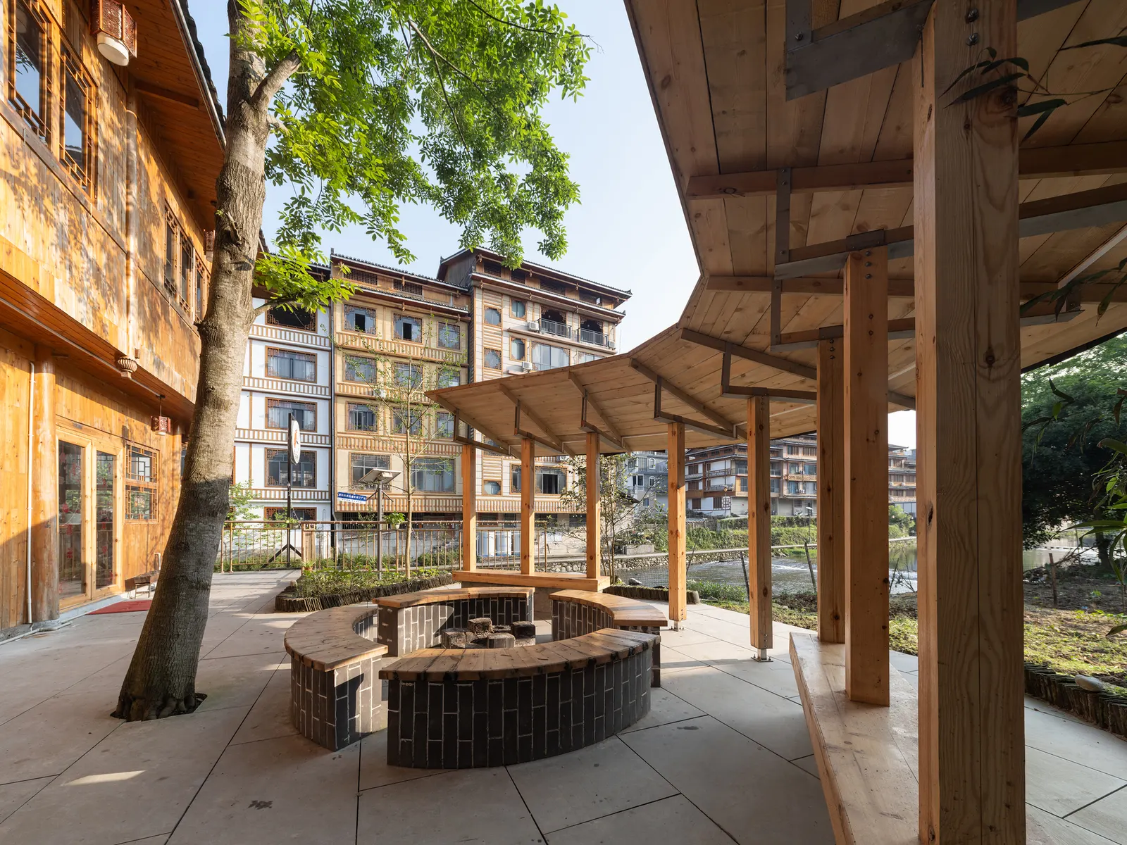 Обновление Guangnan Gospel Hall / TouchGrass Architecture