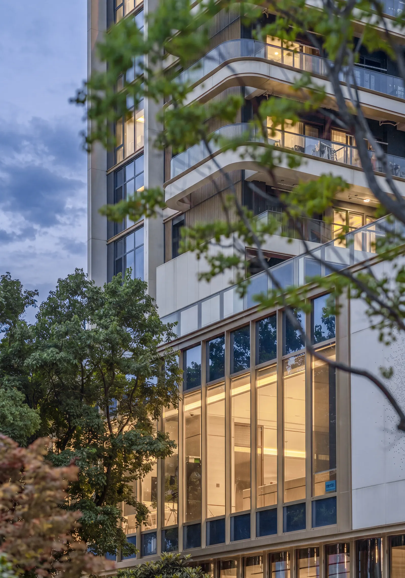 Shanghai Guohua Heyuejia International Senior Living Centre / GN Architects