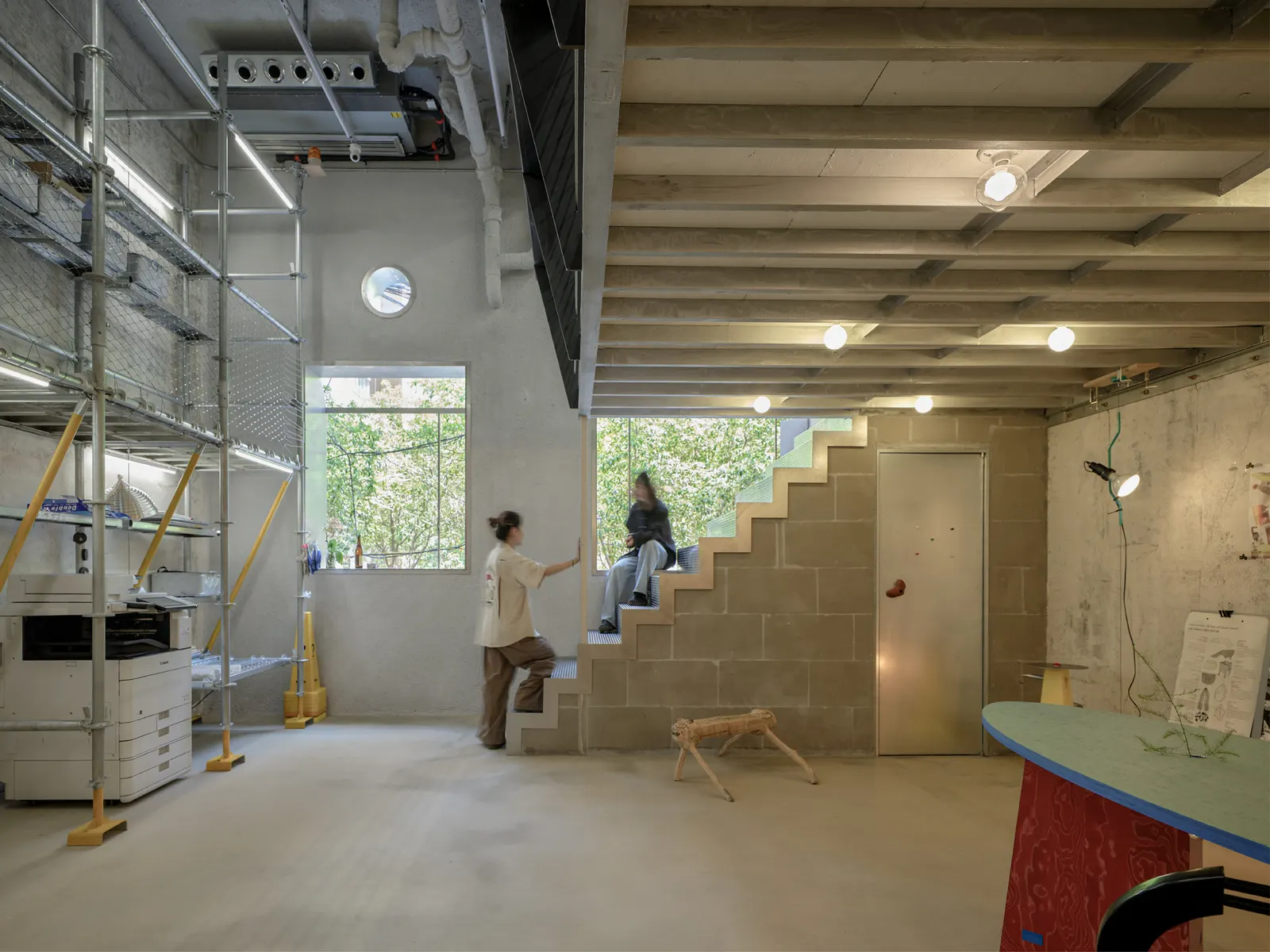 Semi-construction Site Office / ARCHWASTE