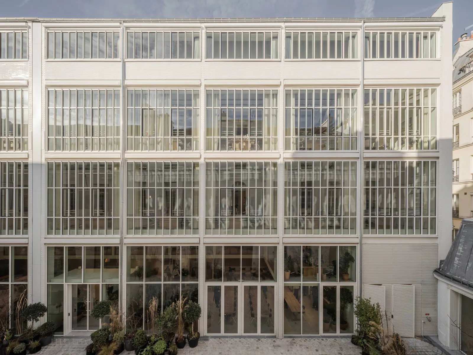 Rue Pavée: реконструкция исторического комплекса в парижском Марэ от MARS Architectes