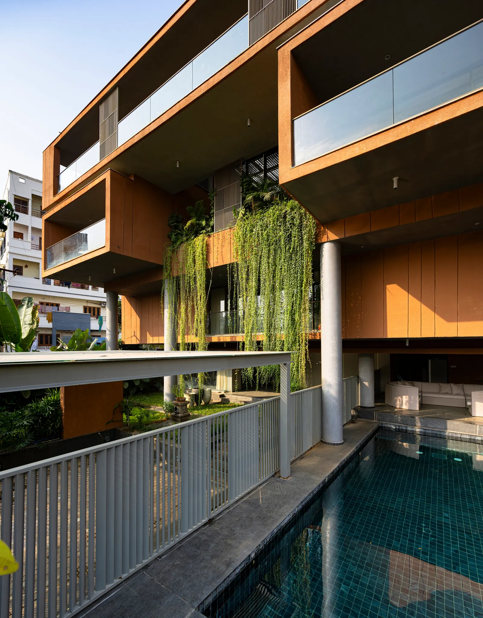 T(errakota) House / Spacefiction Studio