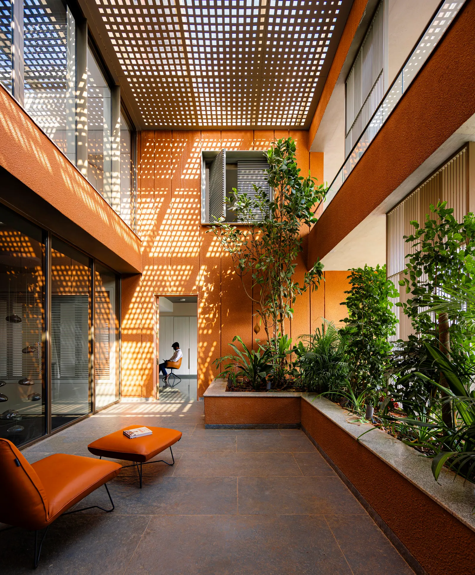 T(errakota) House / Spacefiction Studio