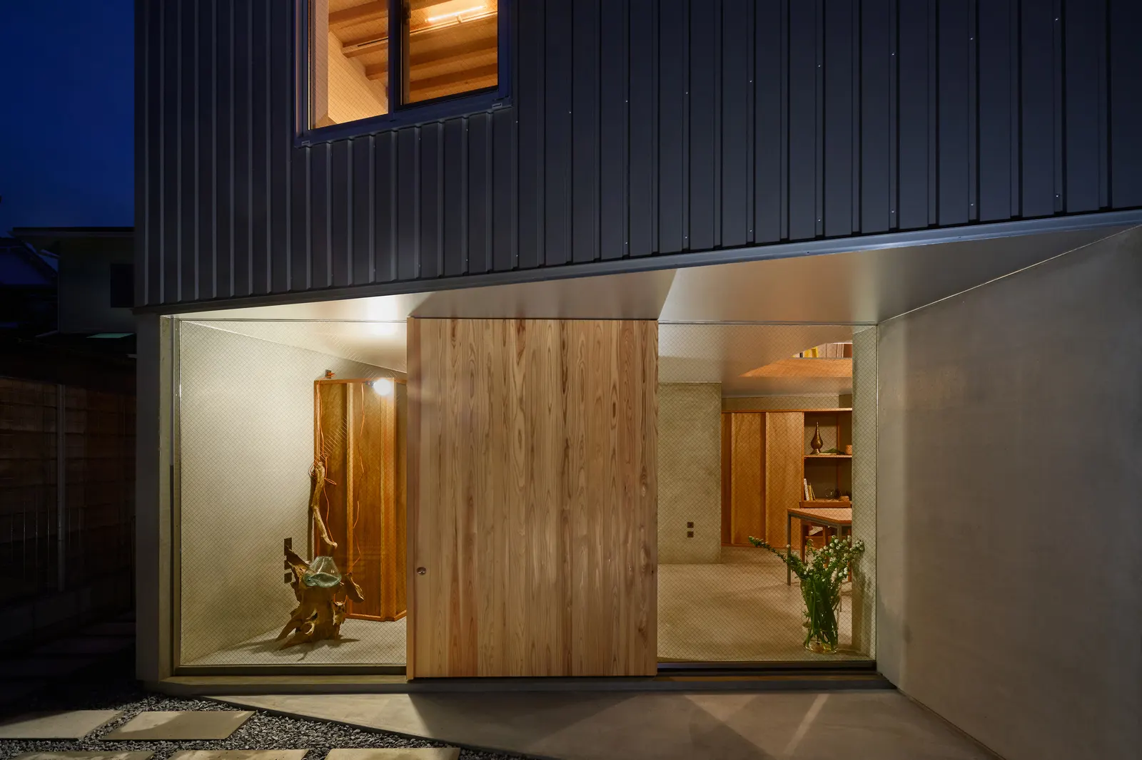 House in Shichiku: дом в Киото, который разворачивается внутрь участка