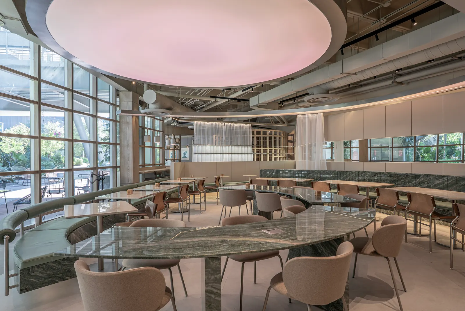Restaurant Nectar Oum / Madarq studio