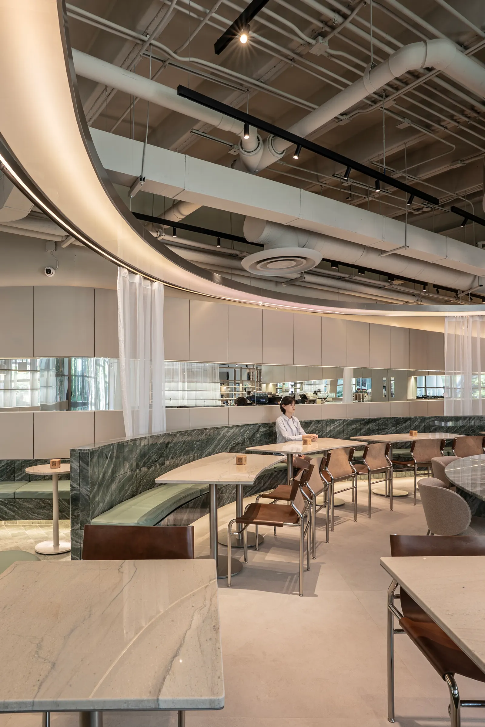 Restaurant Nectar Oum / Madarq studio