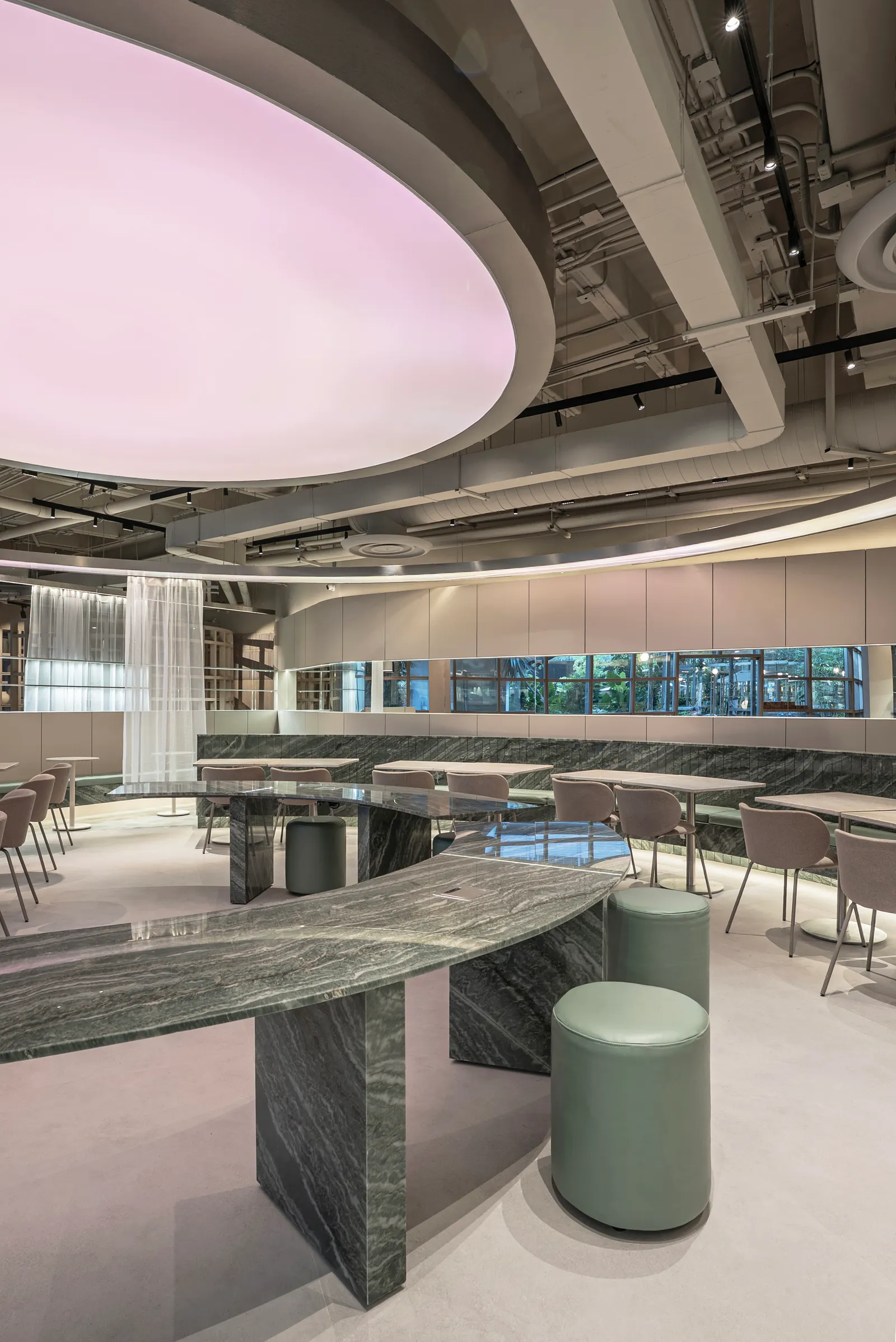 Restaurant Nectar Oum / Madarq studio
