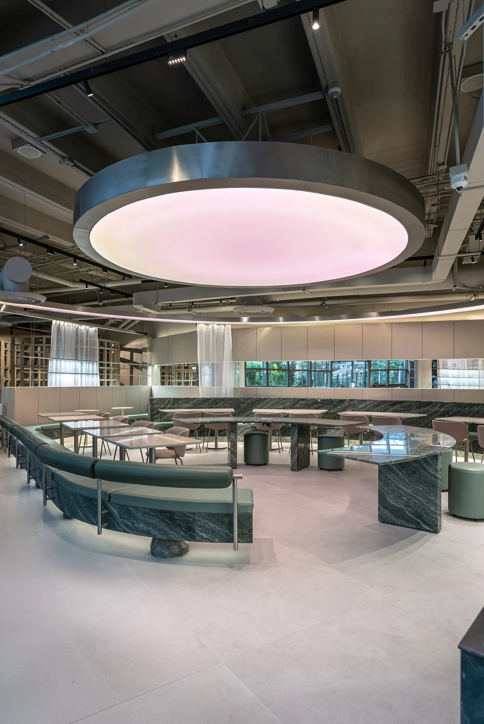 Restaurant Nectar Oum / Madarq studio