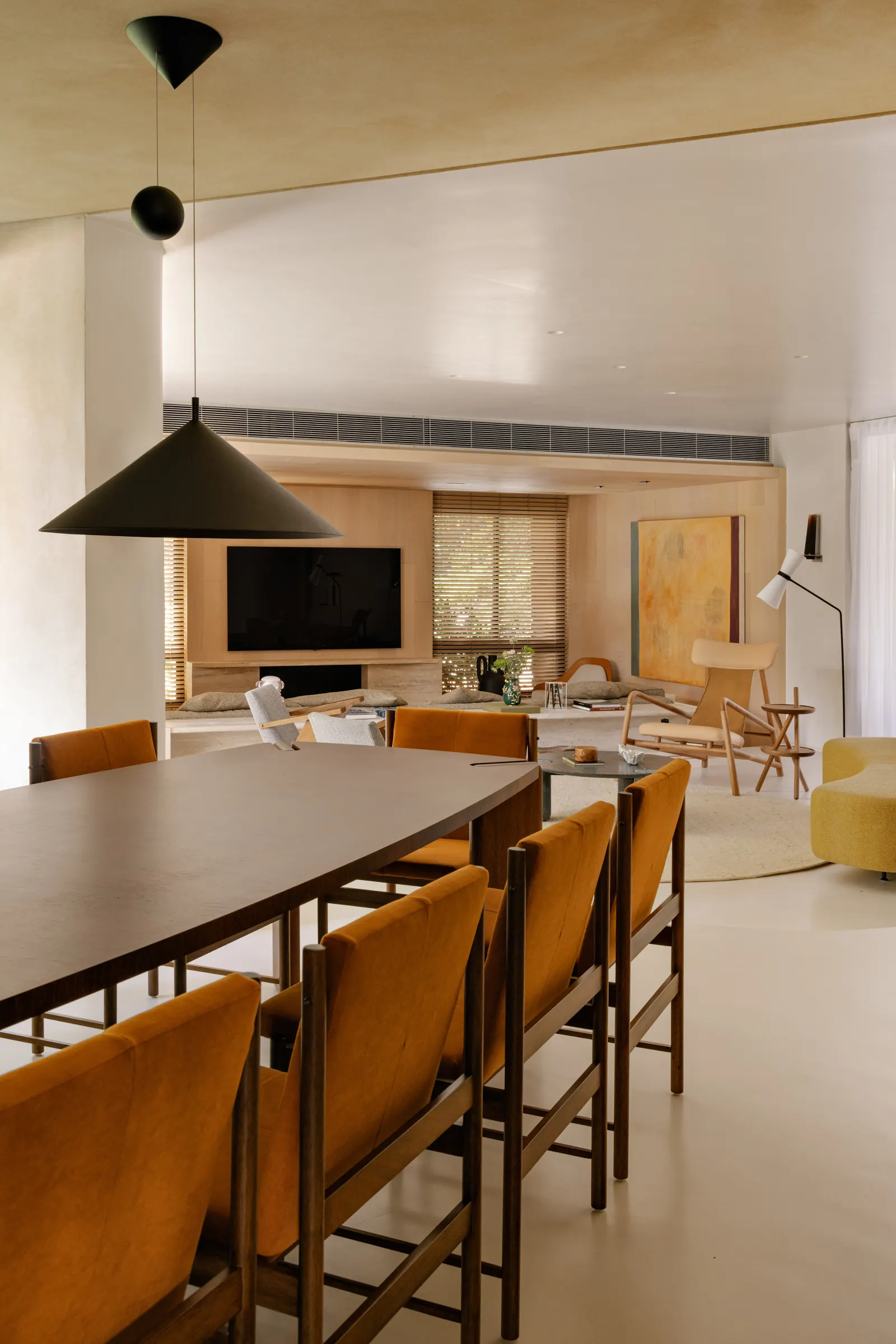 Apartment Matisse / Gurgel D’Alfonso Arquitetura — обновлённая квартира 360 м² в Моэме
