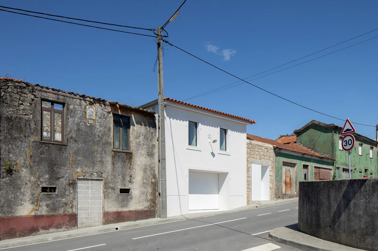 Архитектурная студия в Vila do Conde / Raulino Silva Arquitecto