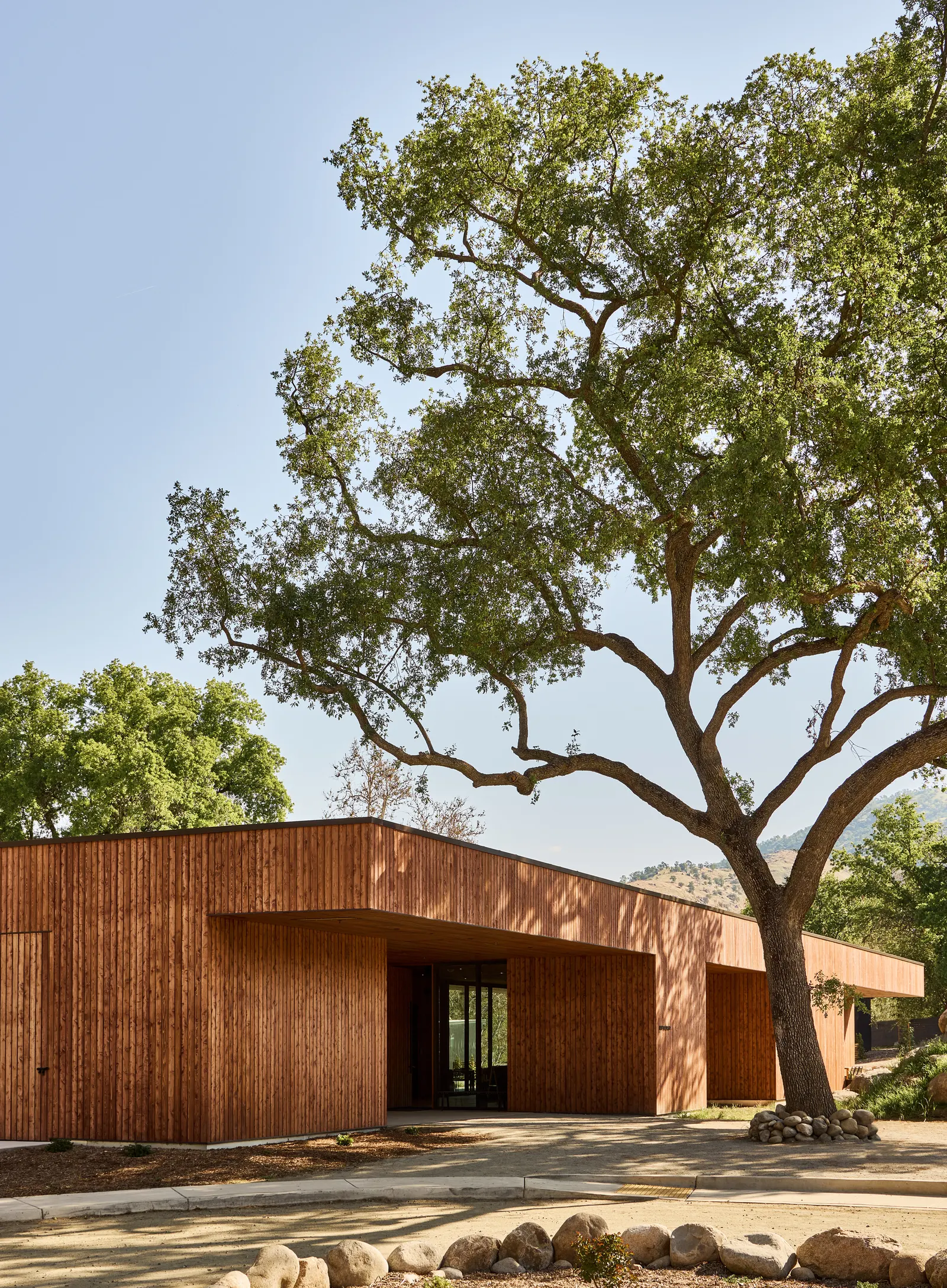 AutoCamp Sequoia / Waechter Architecture
