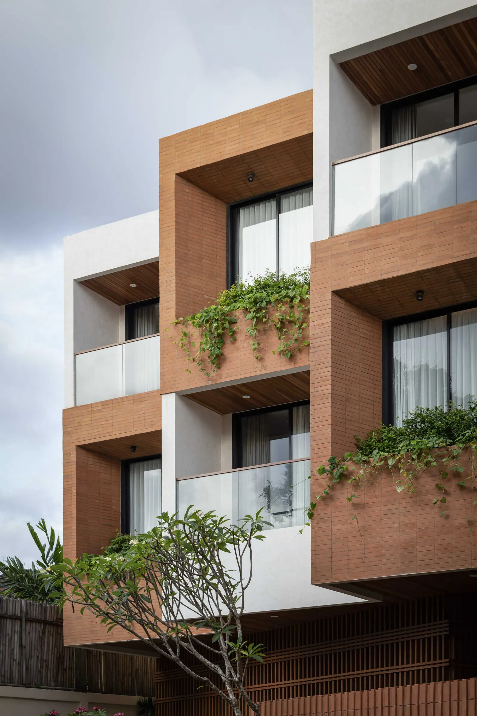B Nesta Residence / UOS Architecture Studio
