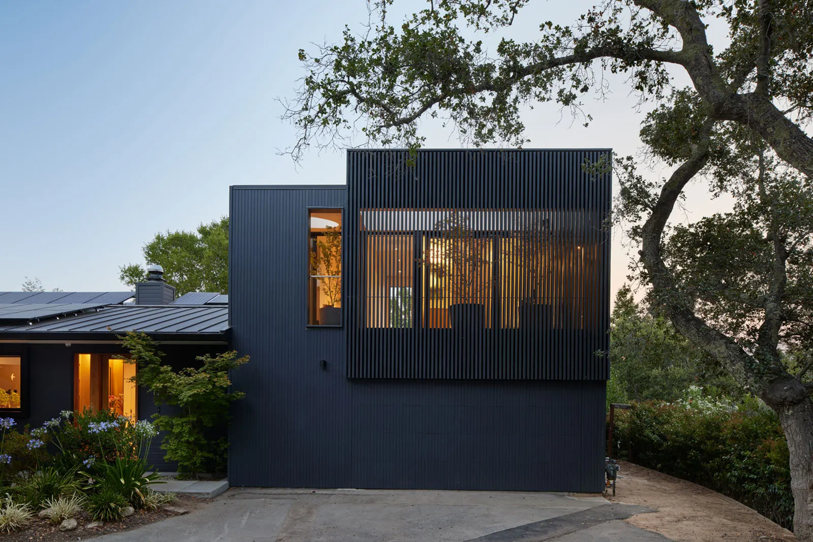 Portola Valley Home / Schwartz and Architecture