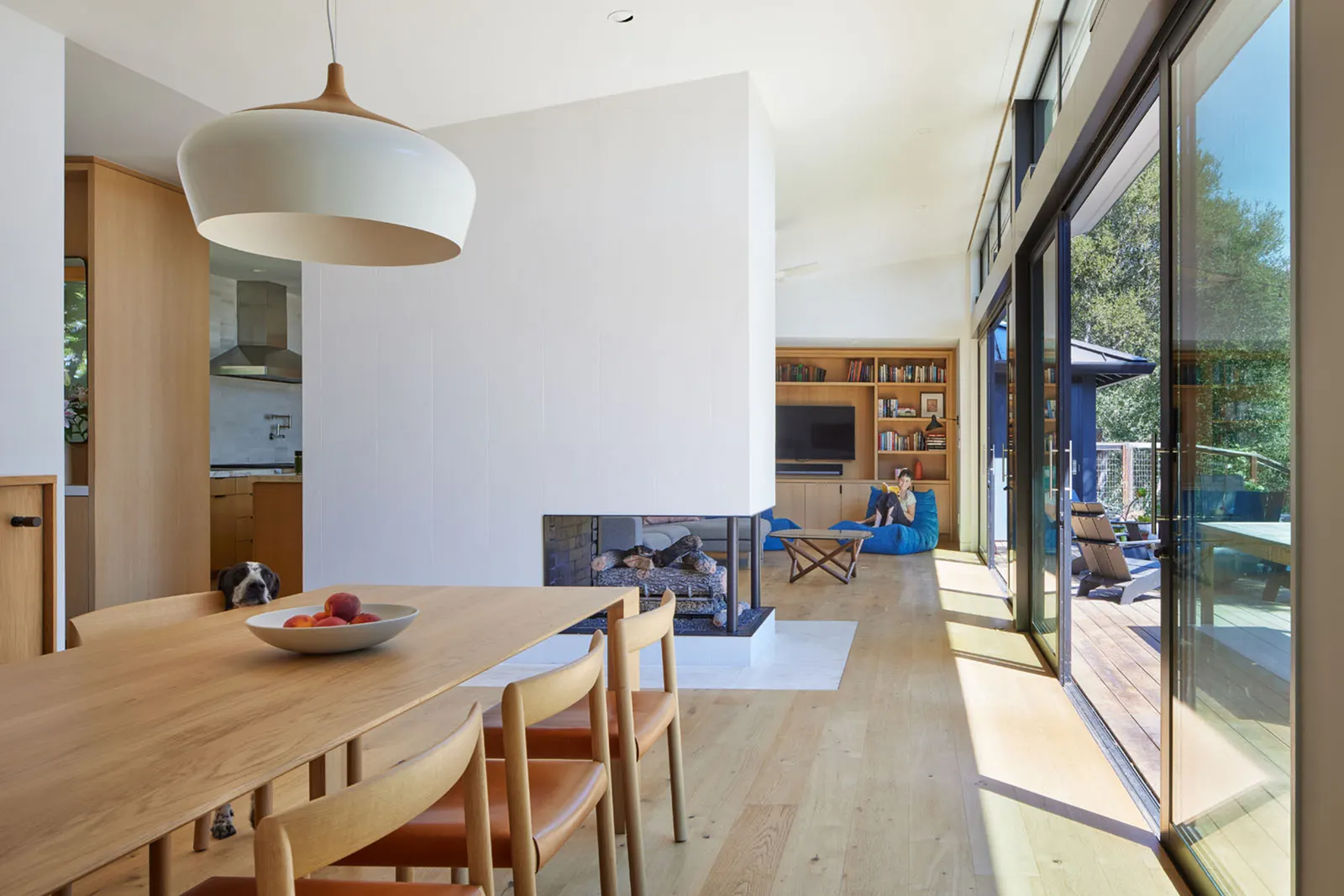 Portola Valley Home / Schwartz and Architecture