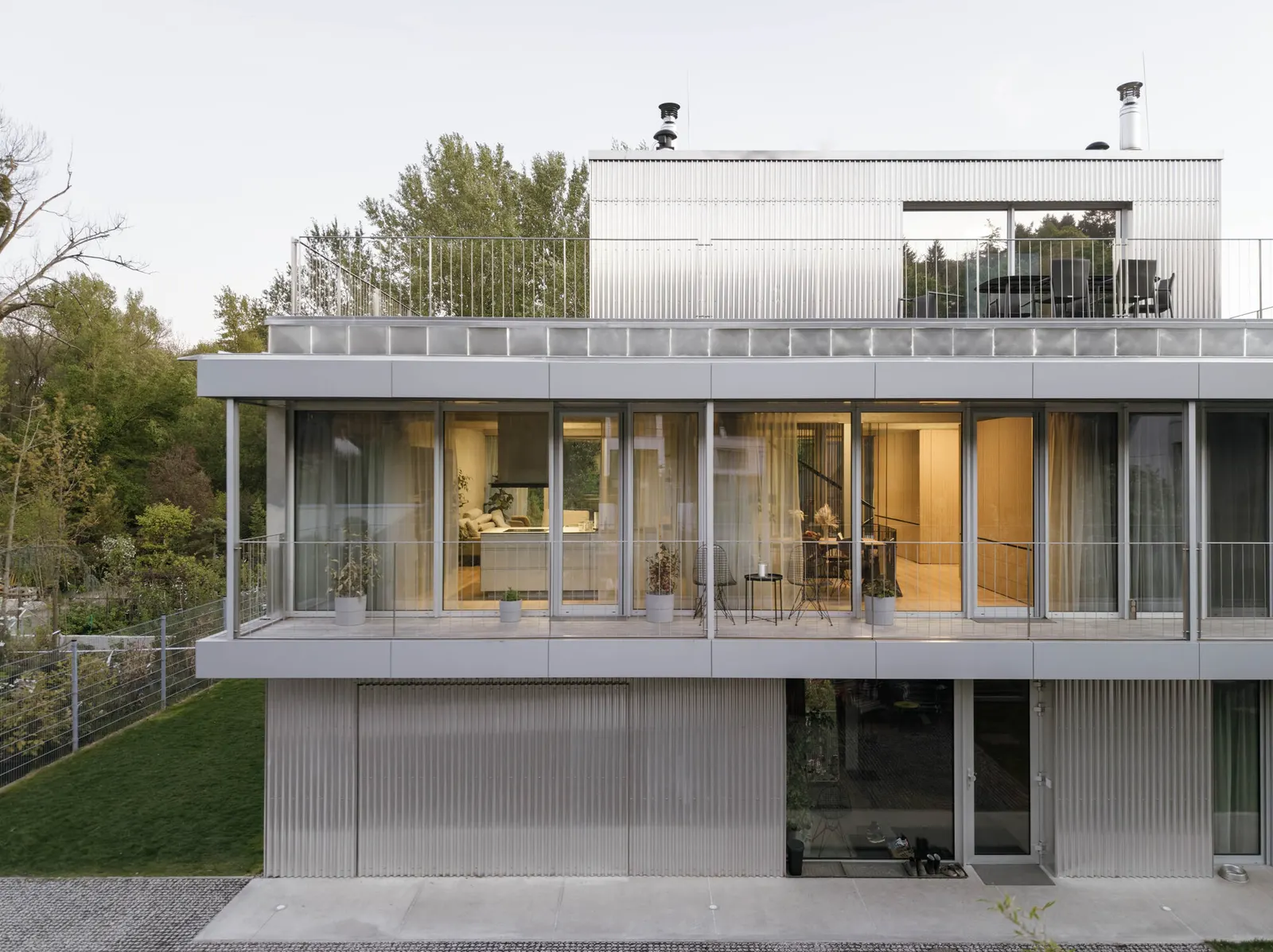 RDH House / Čechvala Architects