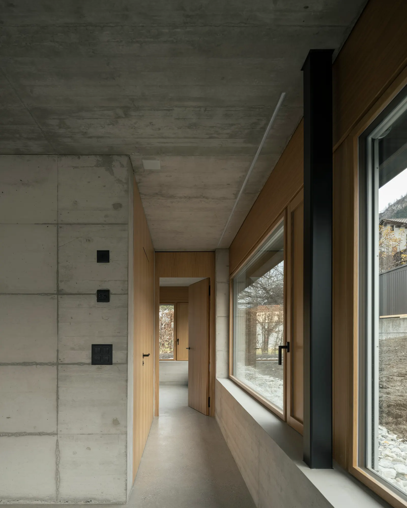 Дом Caloz Bramois / R2A Architectes