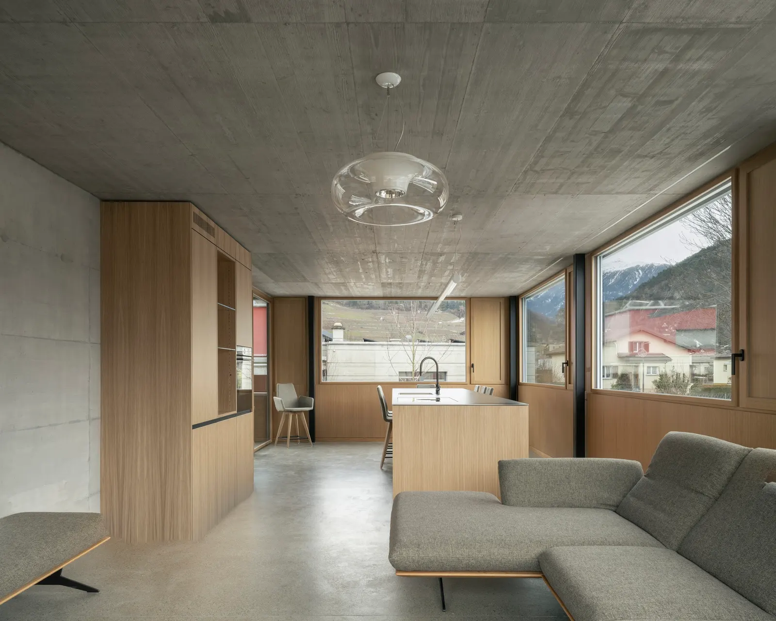 Дом Caloz Bramois / R2A Architectes
