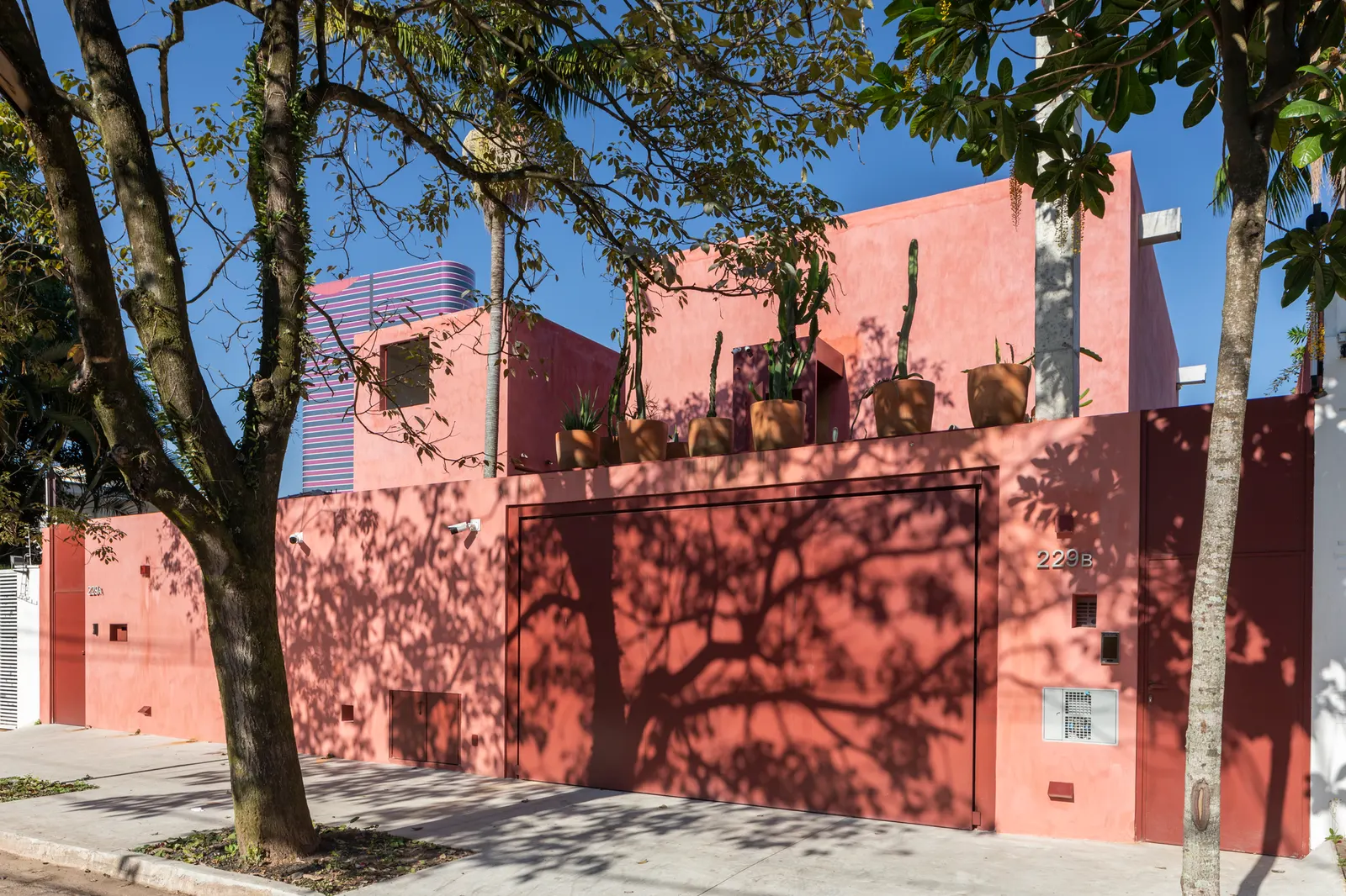 Дом в Сан-Паулу / André Vainer Arquitetos