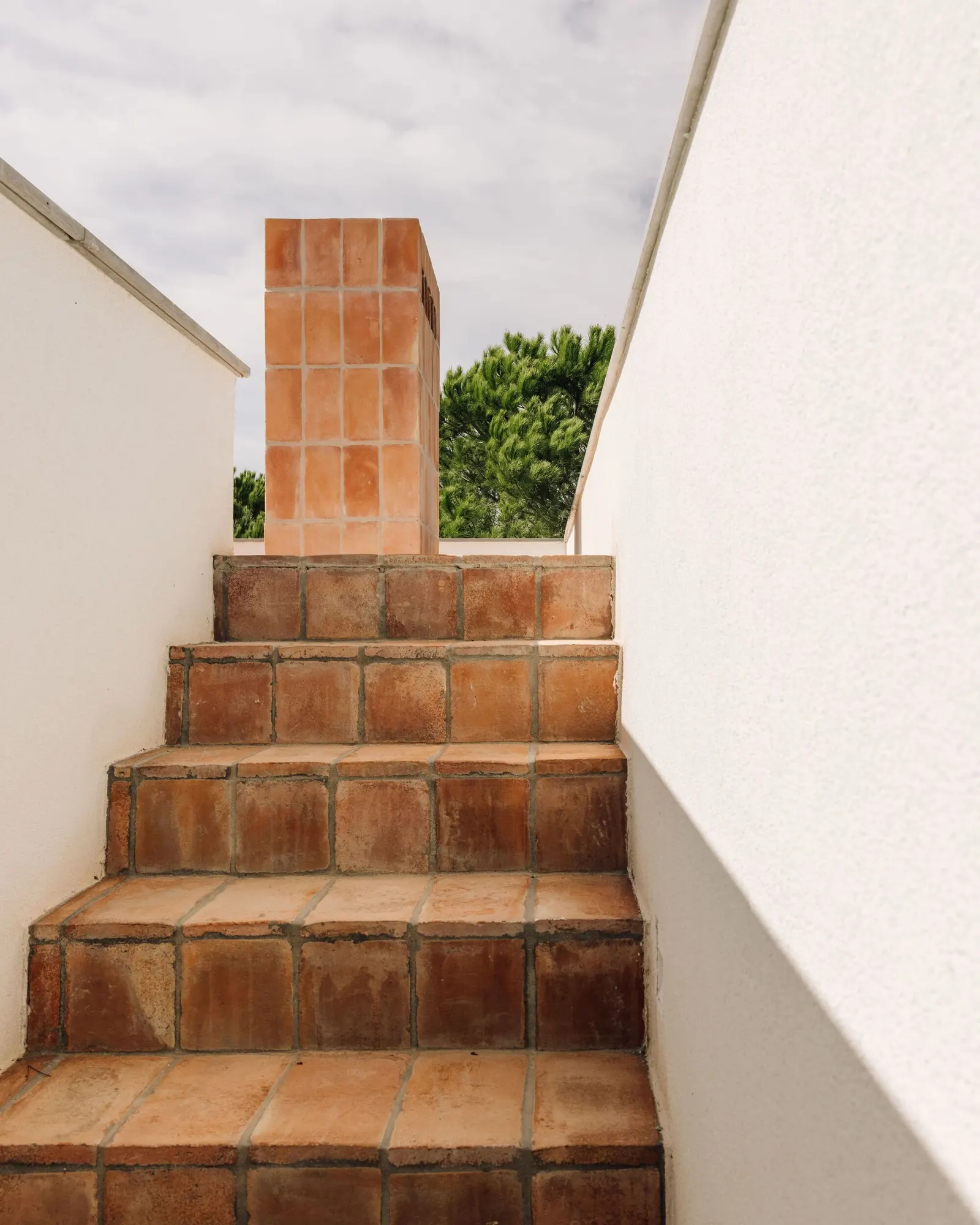 HD House / Desvão Atelier
