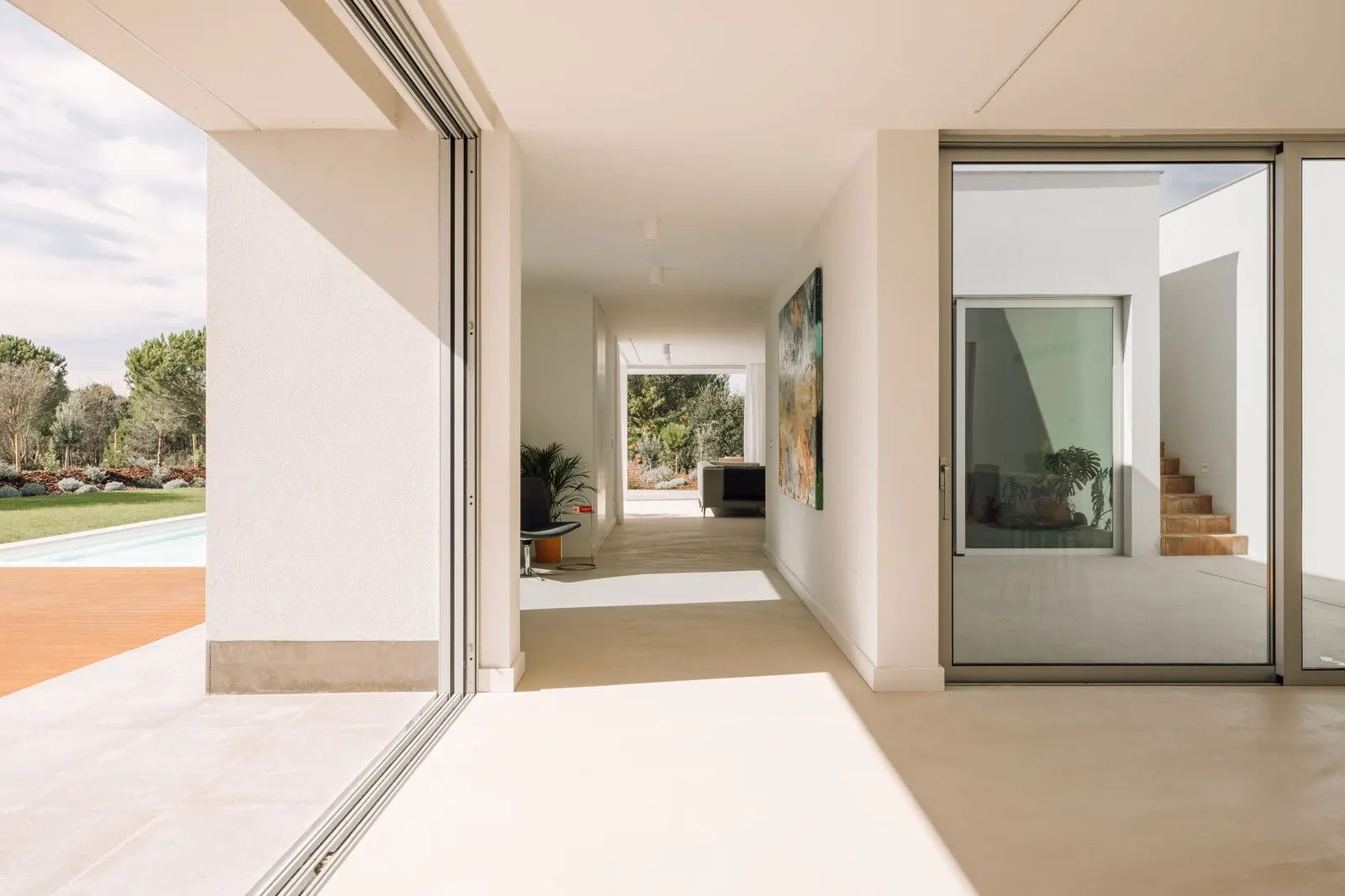 HD House / Desvão Atelier