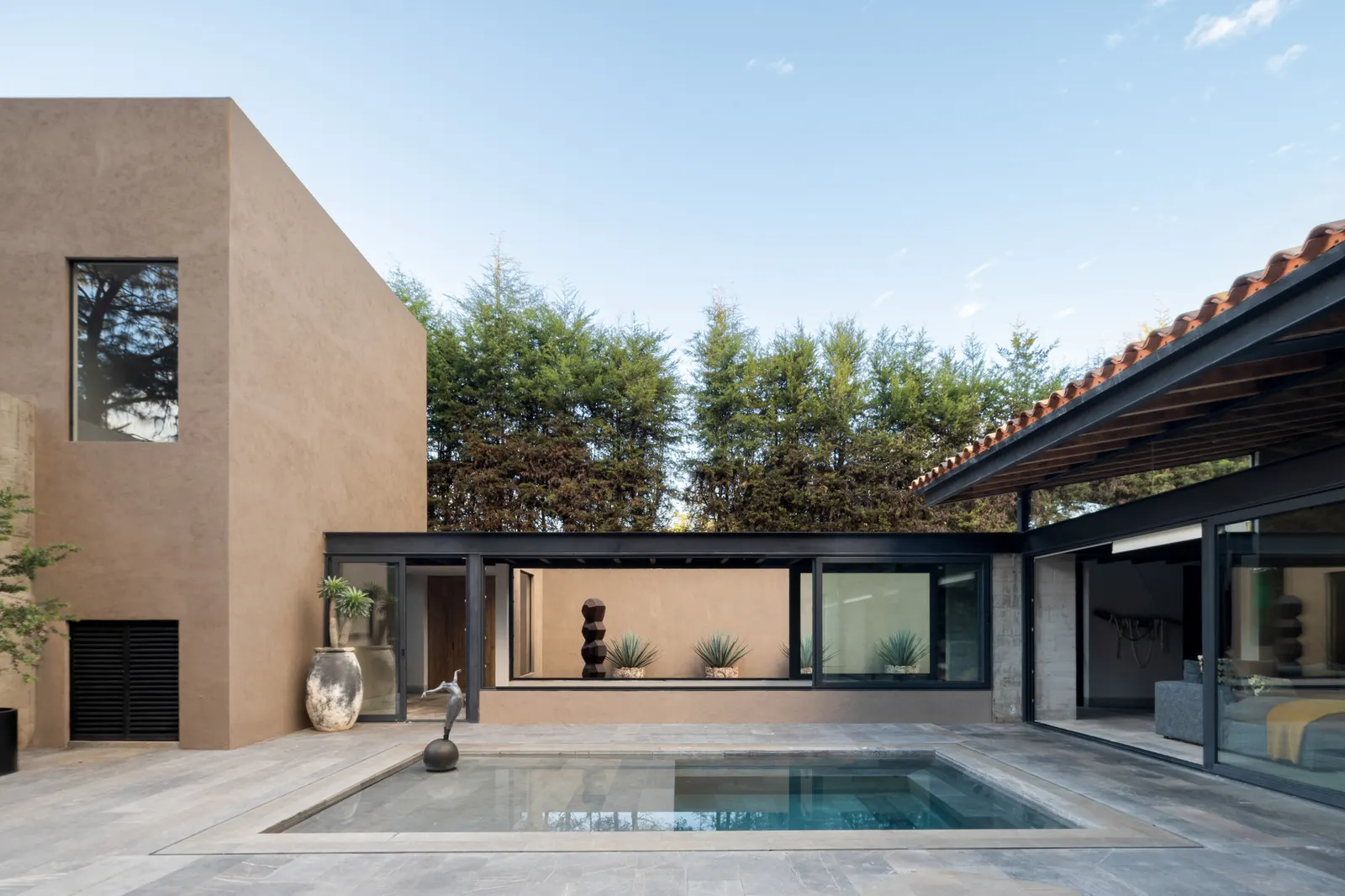 Casa Limoneros / Quaterna Arquitectos