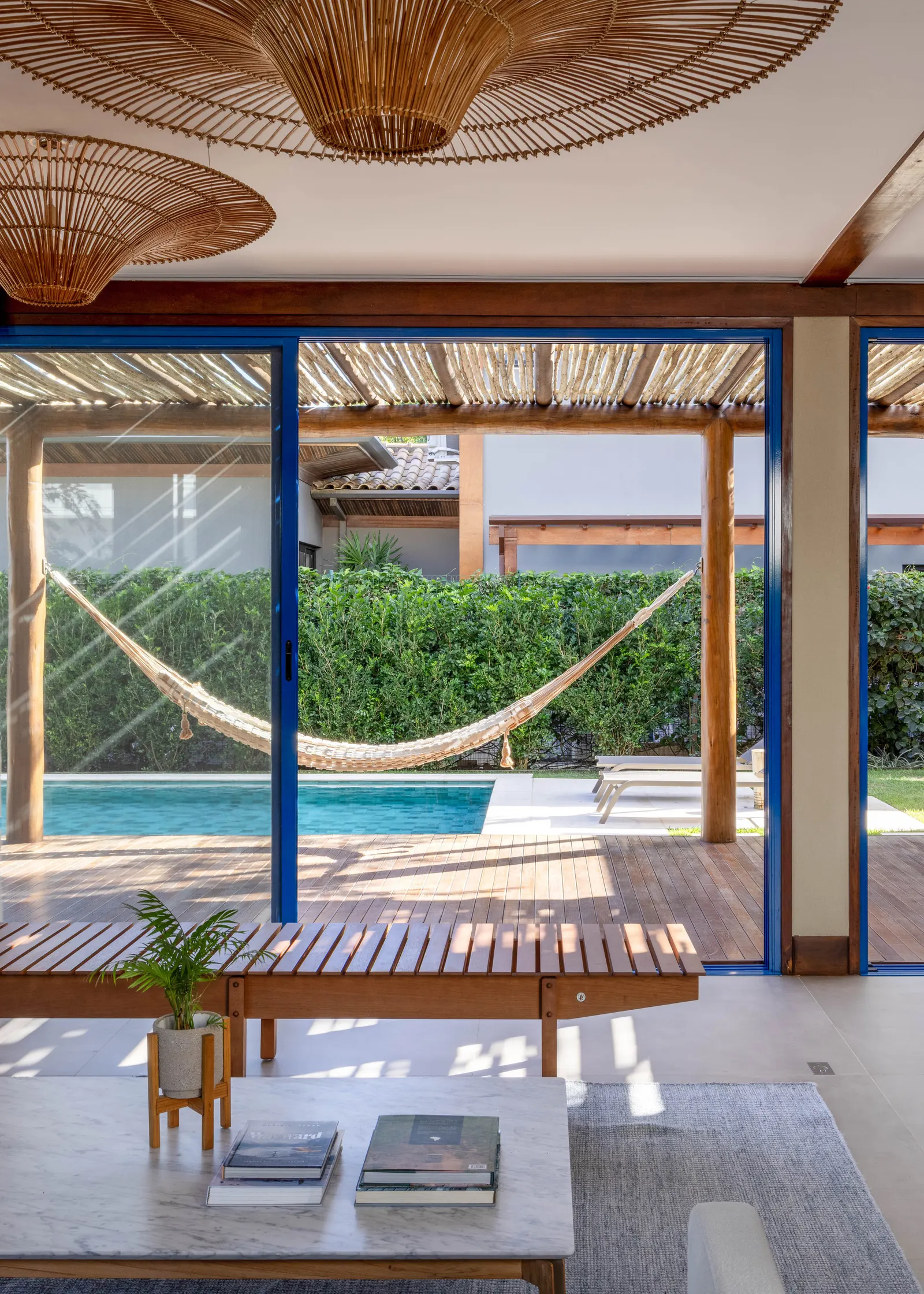 MFA House / Simone Jazbik Arquitetura