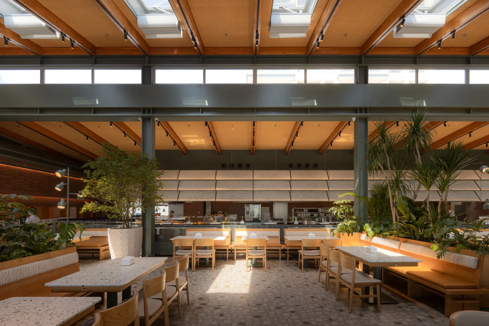 Community Canteen No. 11 в Aranya Qinhuangdao: общественное пространство на краю городской ткани