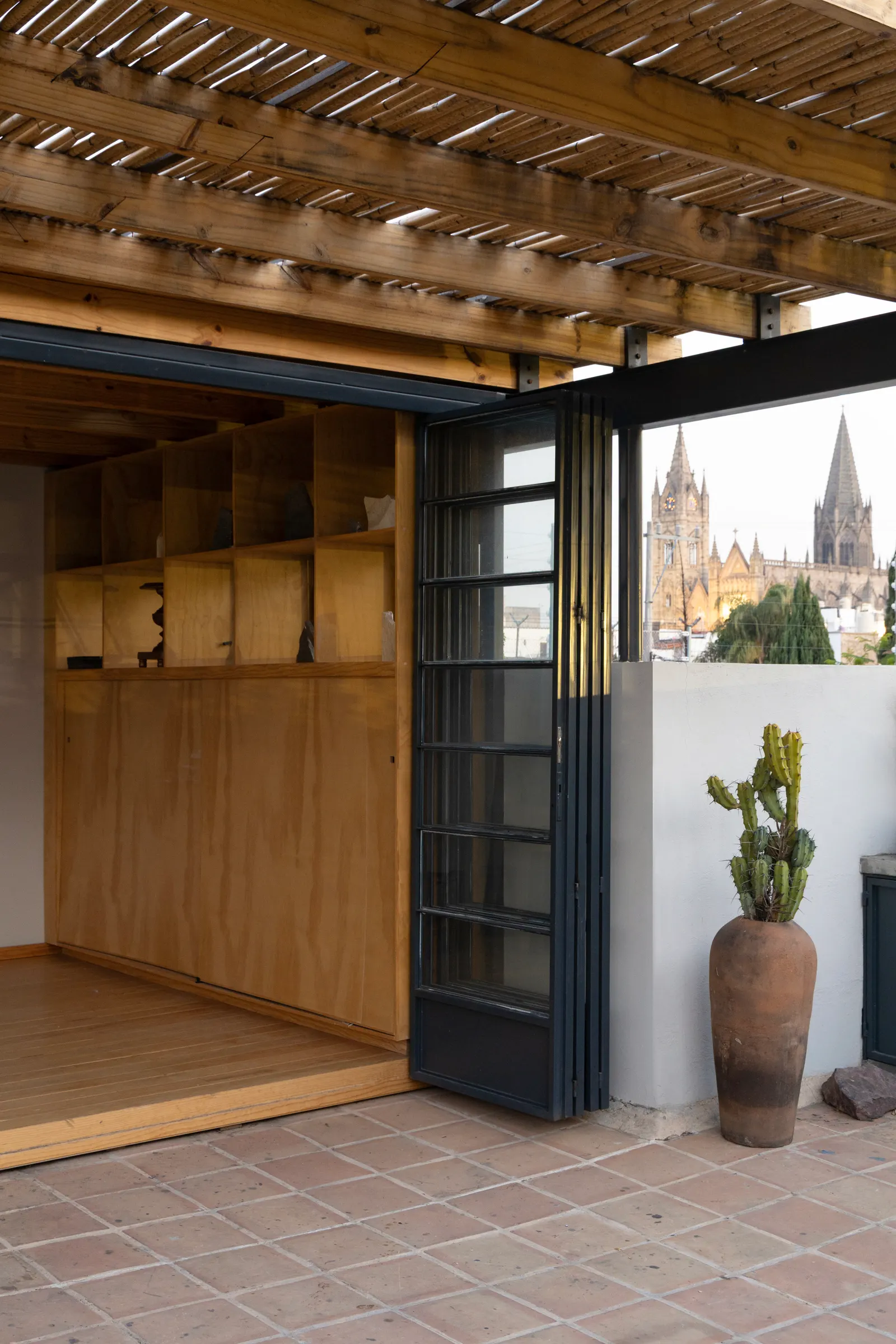 Terraza Rayón 376 / Eduardo Garretti studio