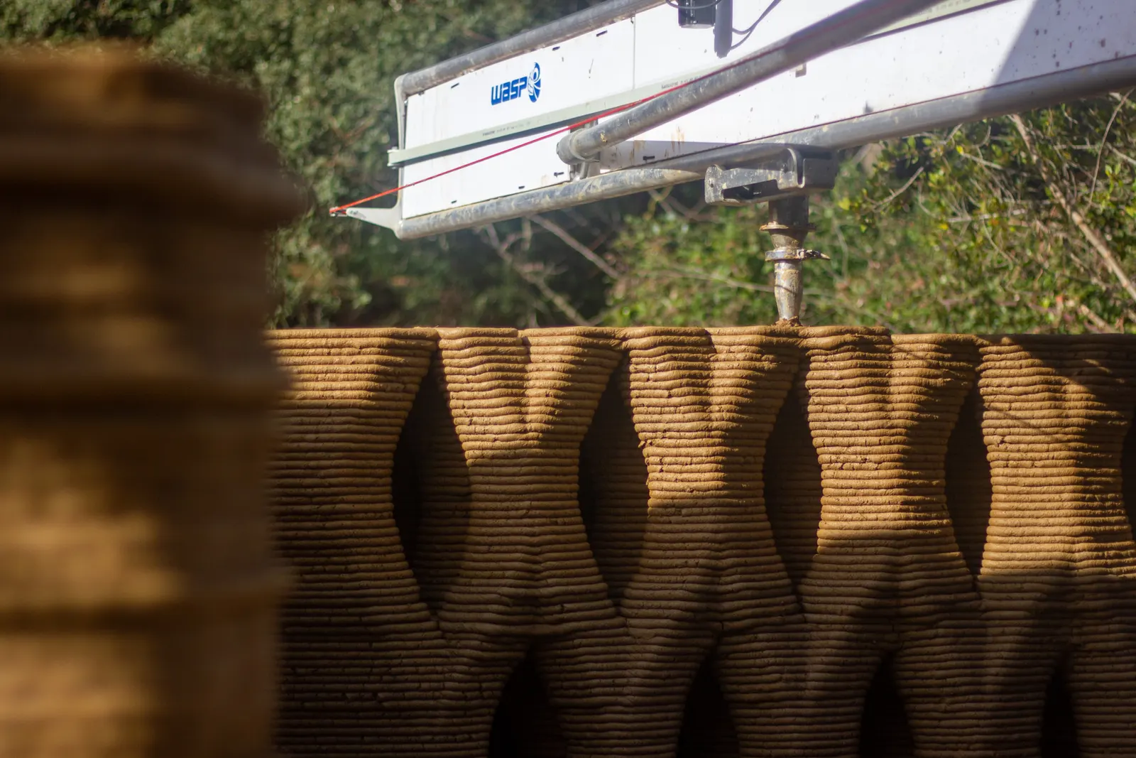 Craft in the Age of 3D-Printed Earth: Can Digital Tools Create a New Kind of Artisan?