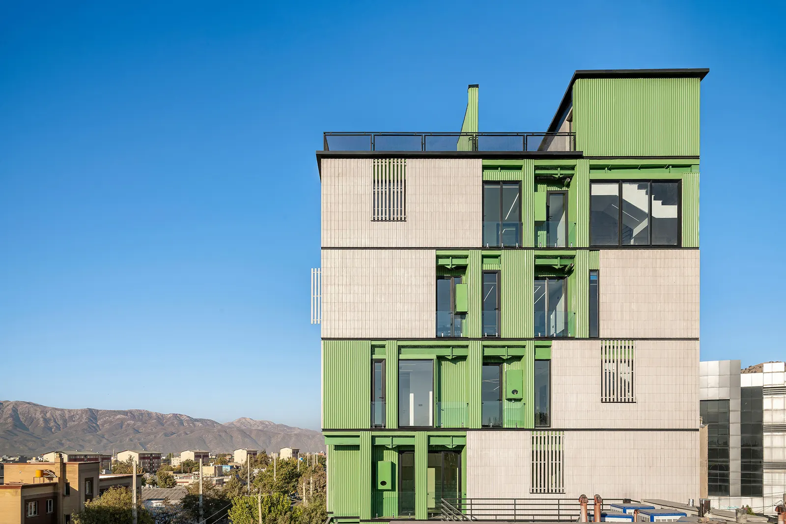 Marivan Medical Building / AsNow Design & Construct