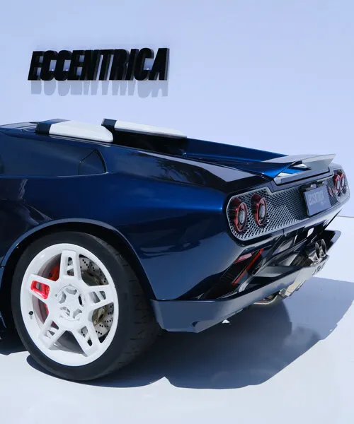 Eccentrica представила V12 Roadster: открытый рестомод на базе Lamborghini Diablo