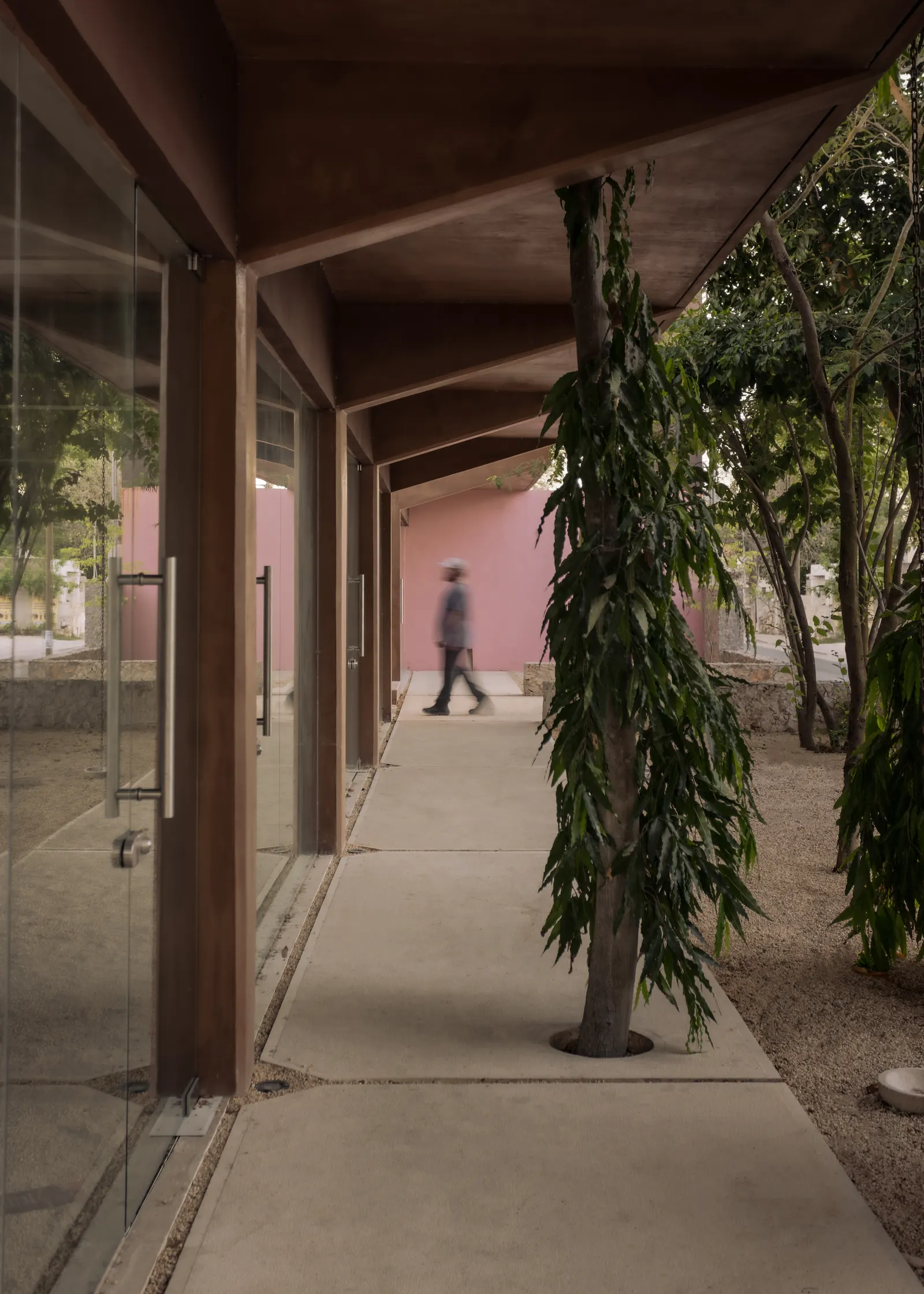 Esquina Nativa Center / TACO taller de arquitectura contextual