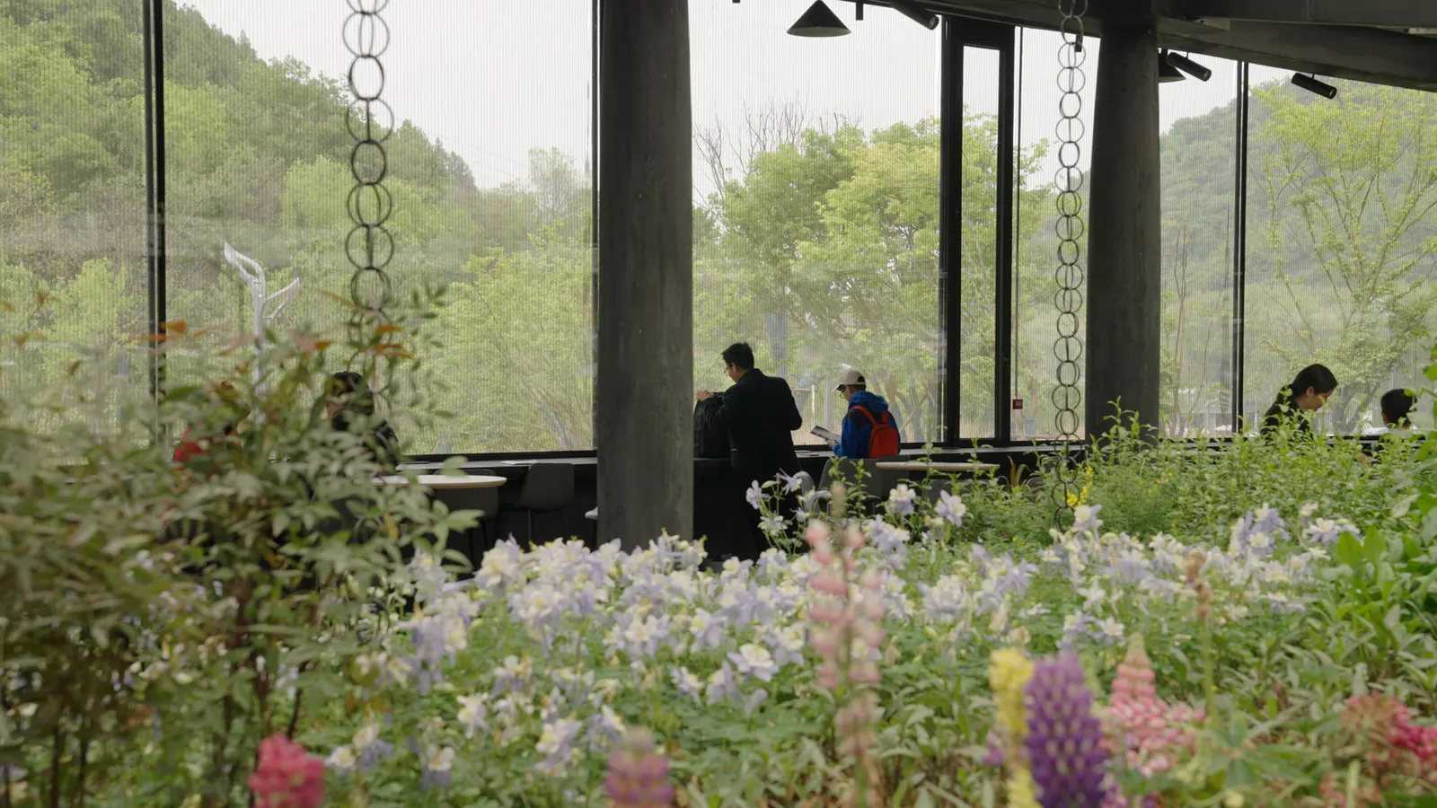 Floral Pavilion / genarchitects