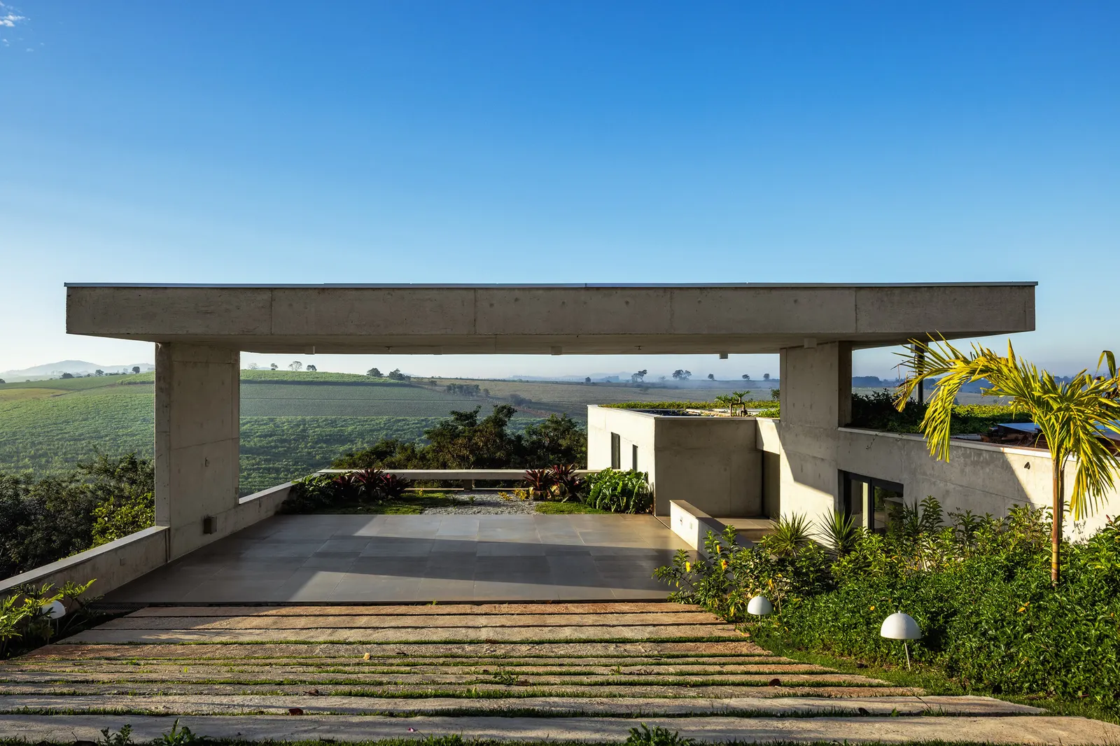 Дом FPW / Obra Arquitetos
